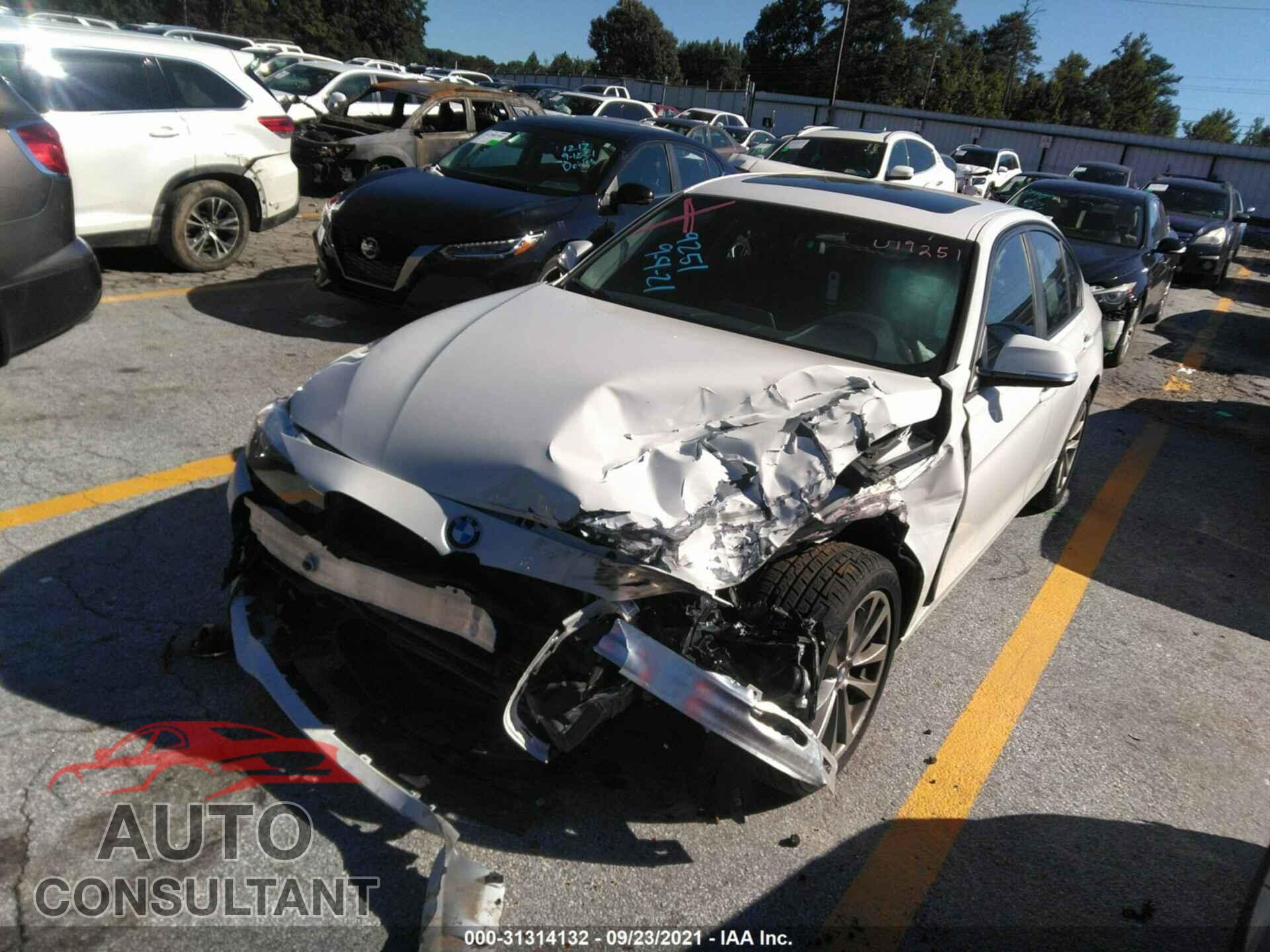 BMW 3 SERIES 2016 - WBA8E5G57GNU19251