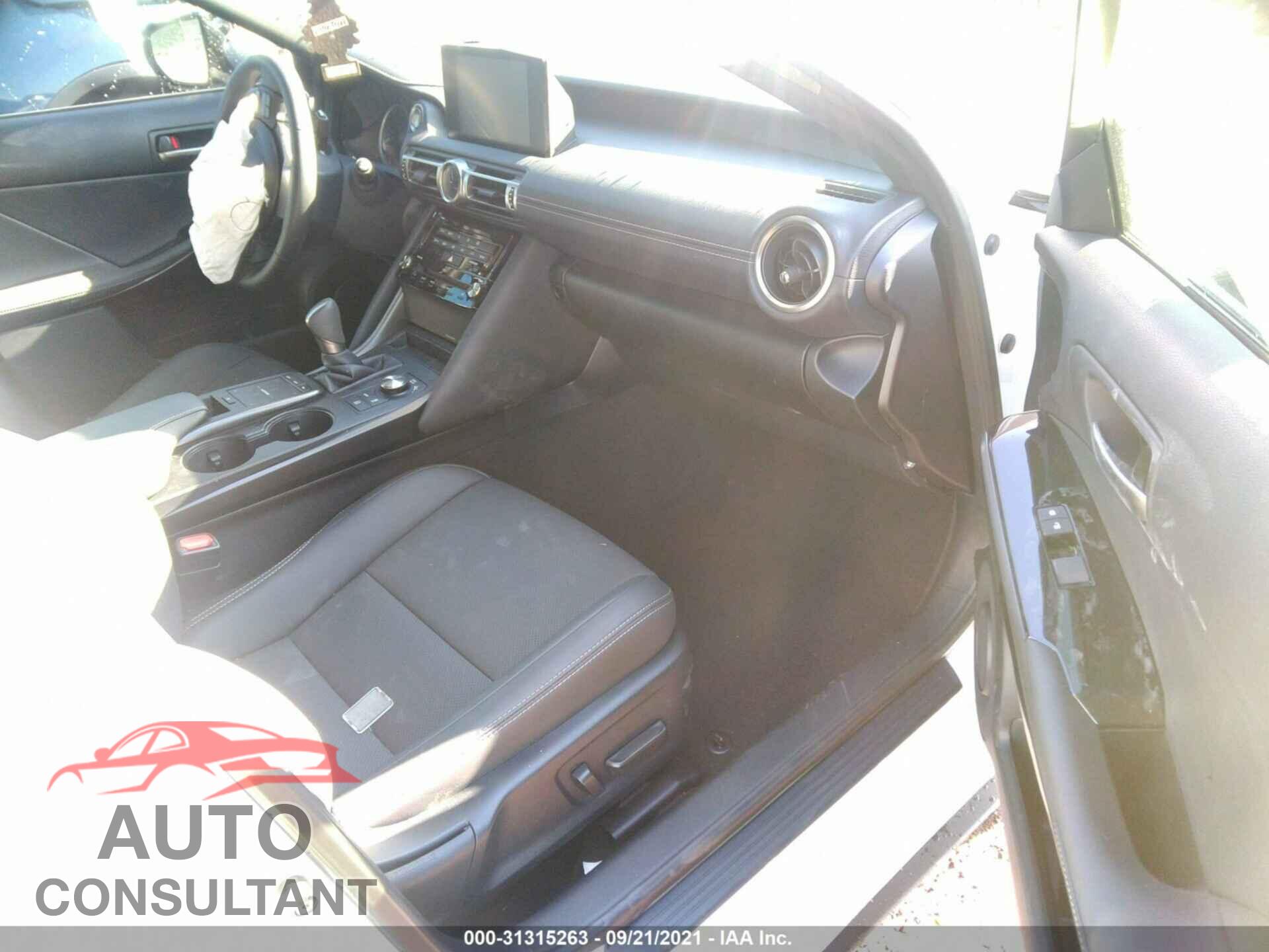 LEXUS IS 2021 - JTHAA1D20M5117314