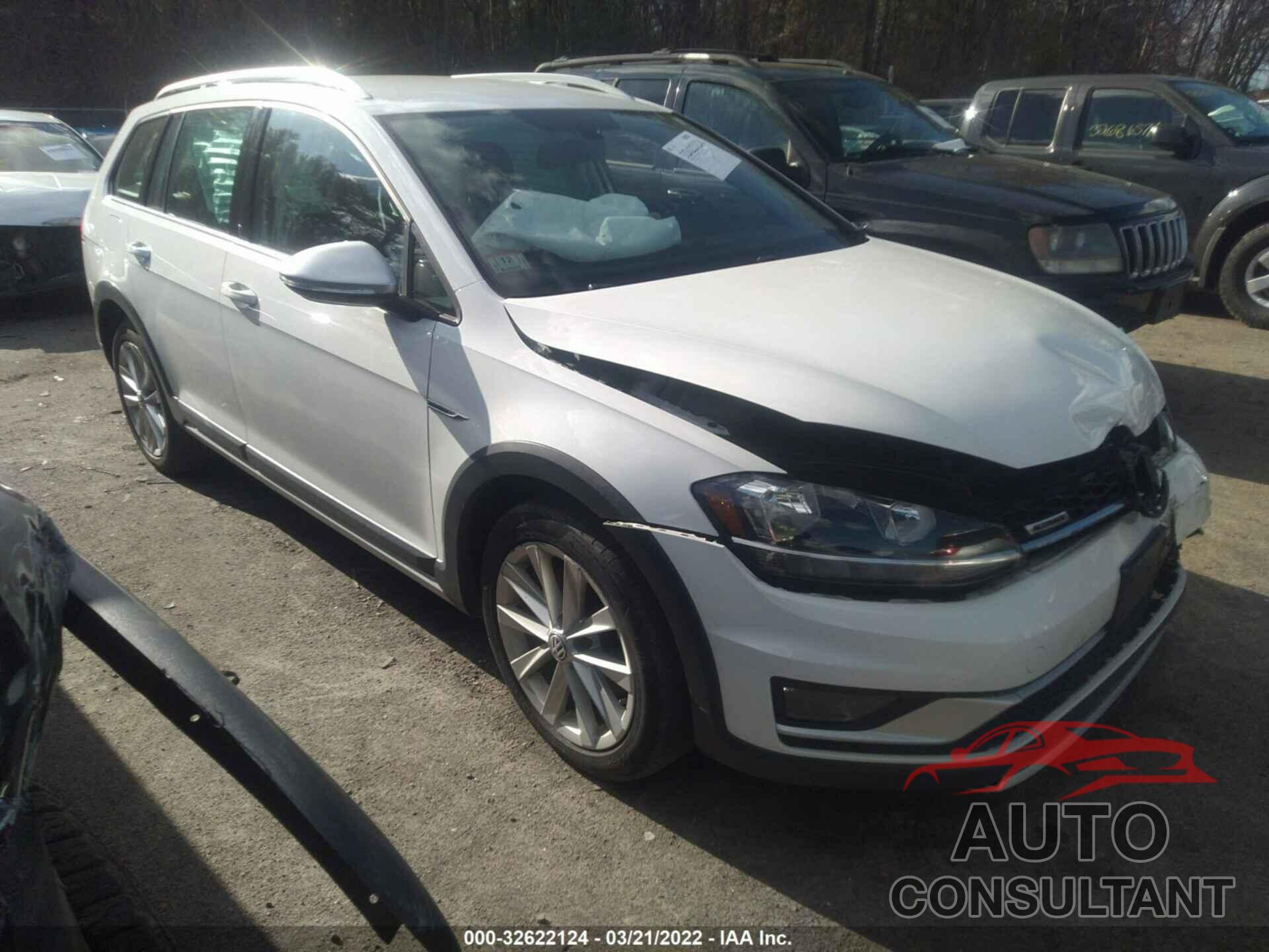 VOLKSWAGEN GOLF ALLTRACK 2018 - 3VWH17AU5JM758793