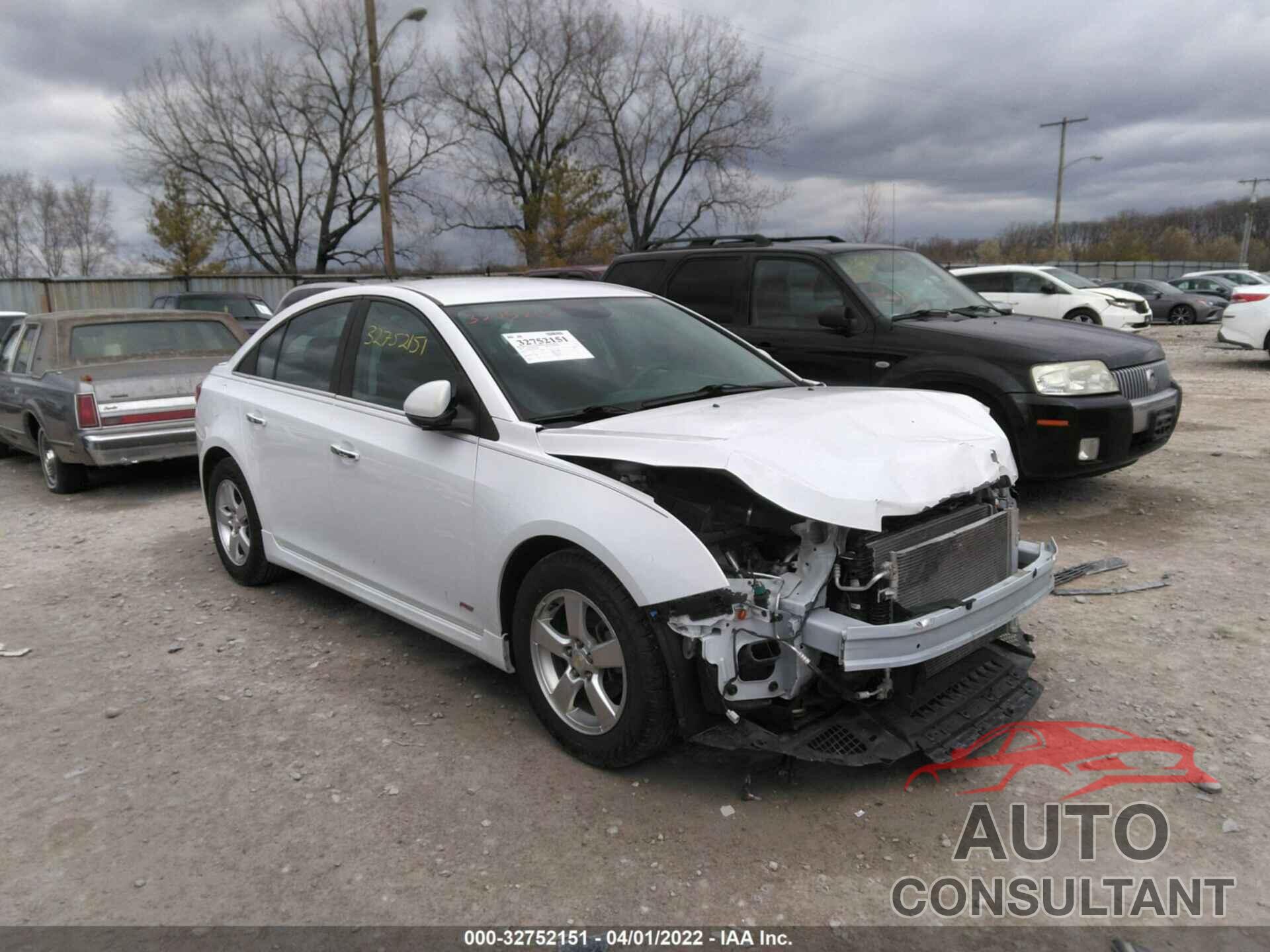 CHEVROLET CRUZE LIMITED 2016 - 1G1PE5SBXG7163499