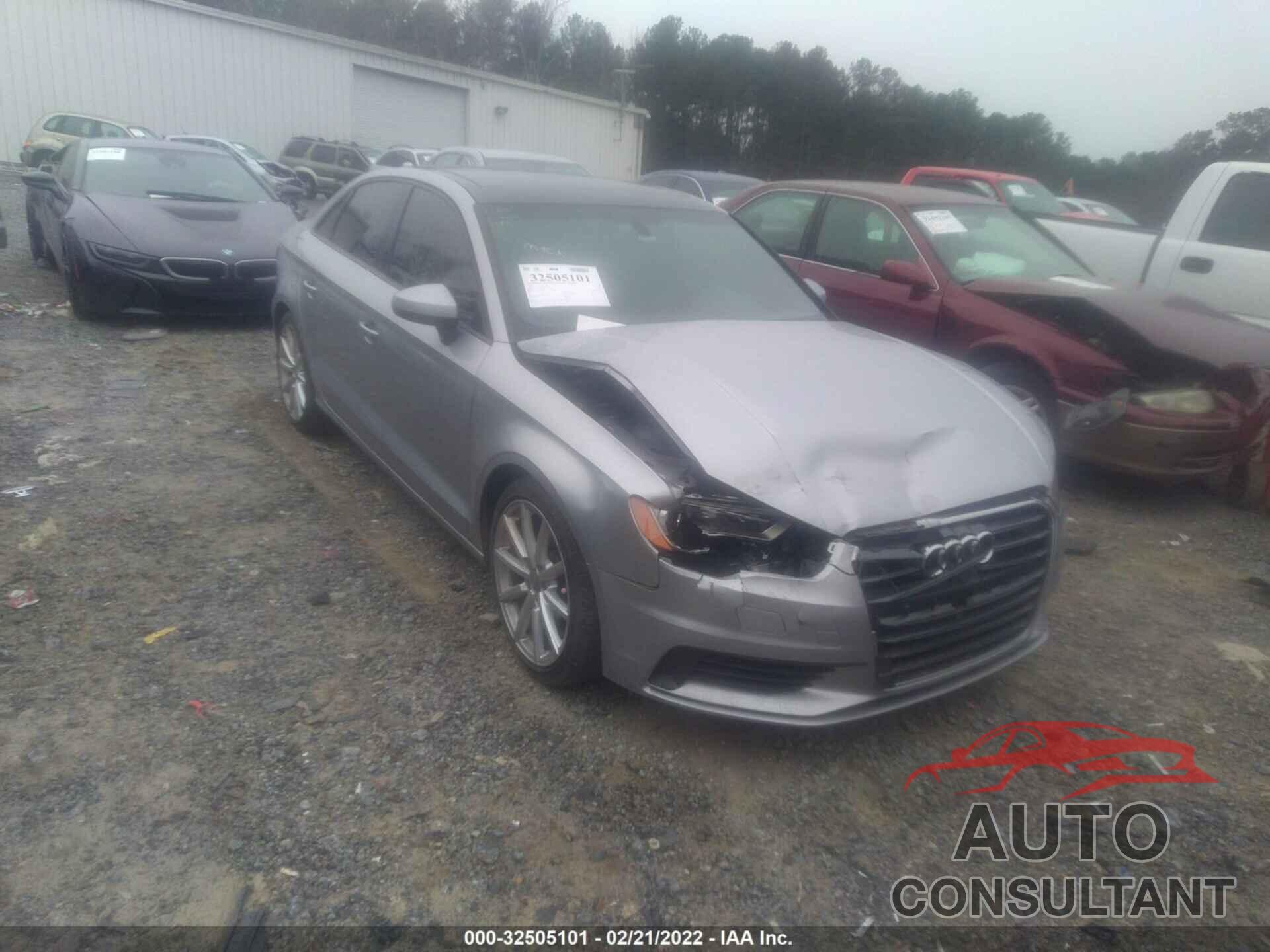 AUDI A3 2016 - WAUA7GFF5G1031380