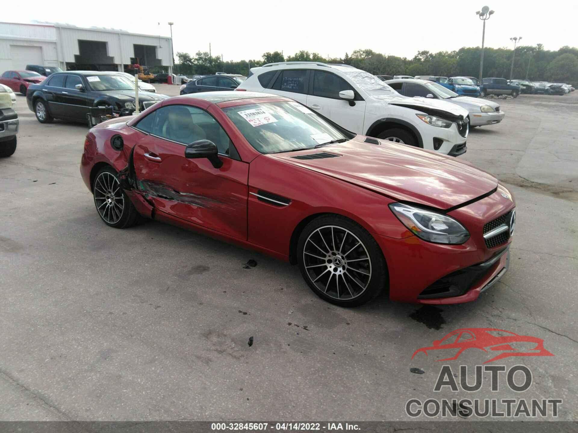 MERCEDES-BENZ SLC 2019 - WDDPK3JA9KF162796