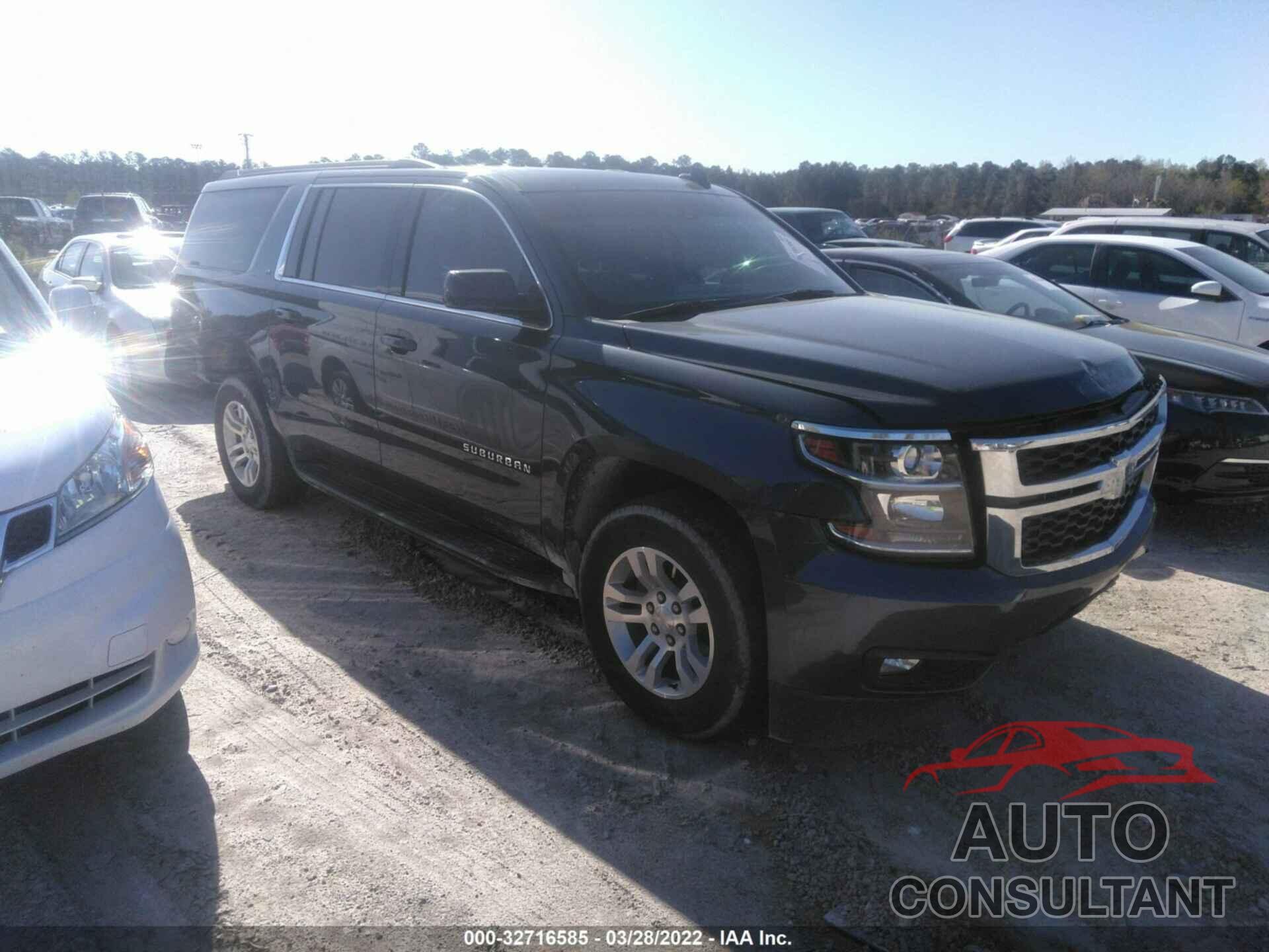 CHEVROLET SUBURBAN 2019 - 1GNSKHKC3KR279281