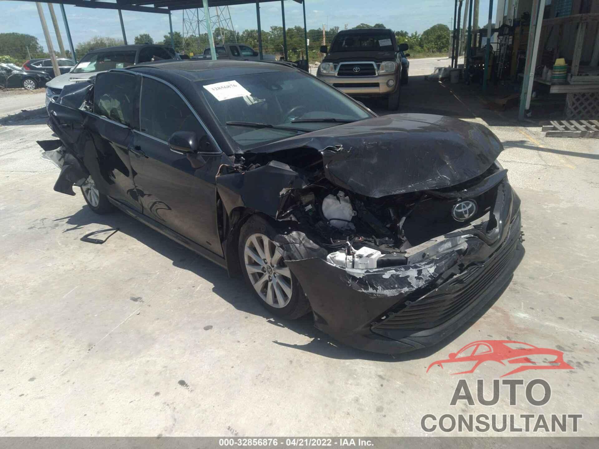 TOYOTA CAMRY 2018 - JTNB11HK4J3029126