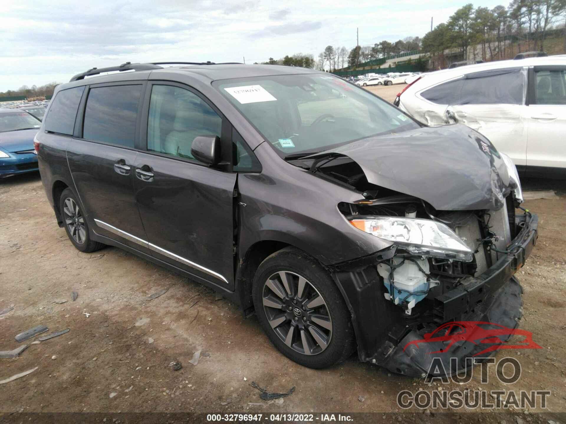 TOYOTA SIENNA 2019 - 5TDDZ3DC7KS227893