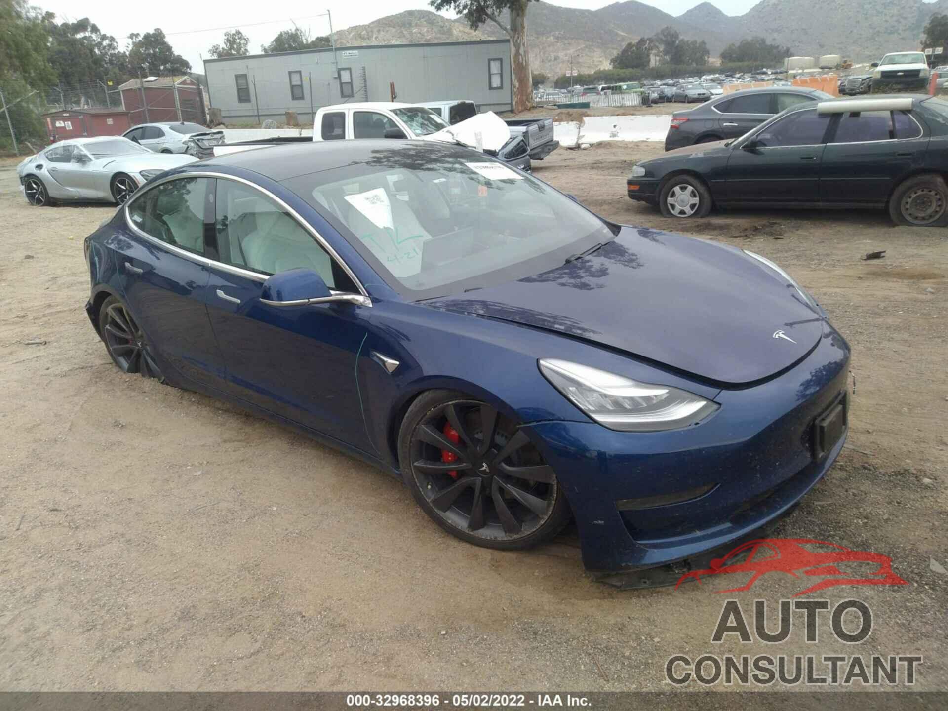 TESLA MODEL 3 2020 - 5YJ3E1ECXLF669647