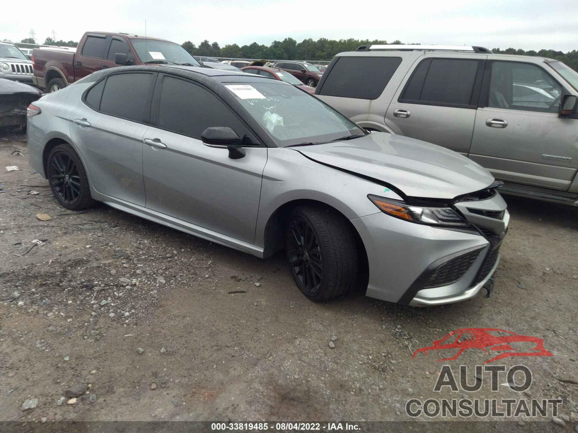 TOYOTA CAMRY 2021 - 4T1K61AK5MU422756
