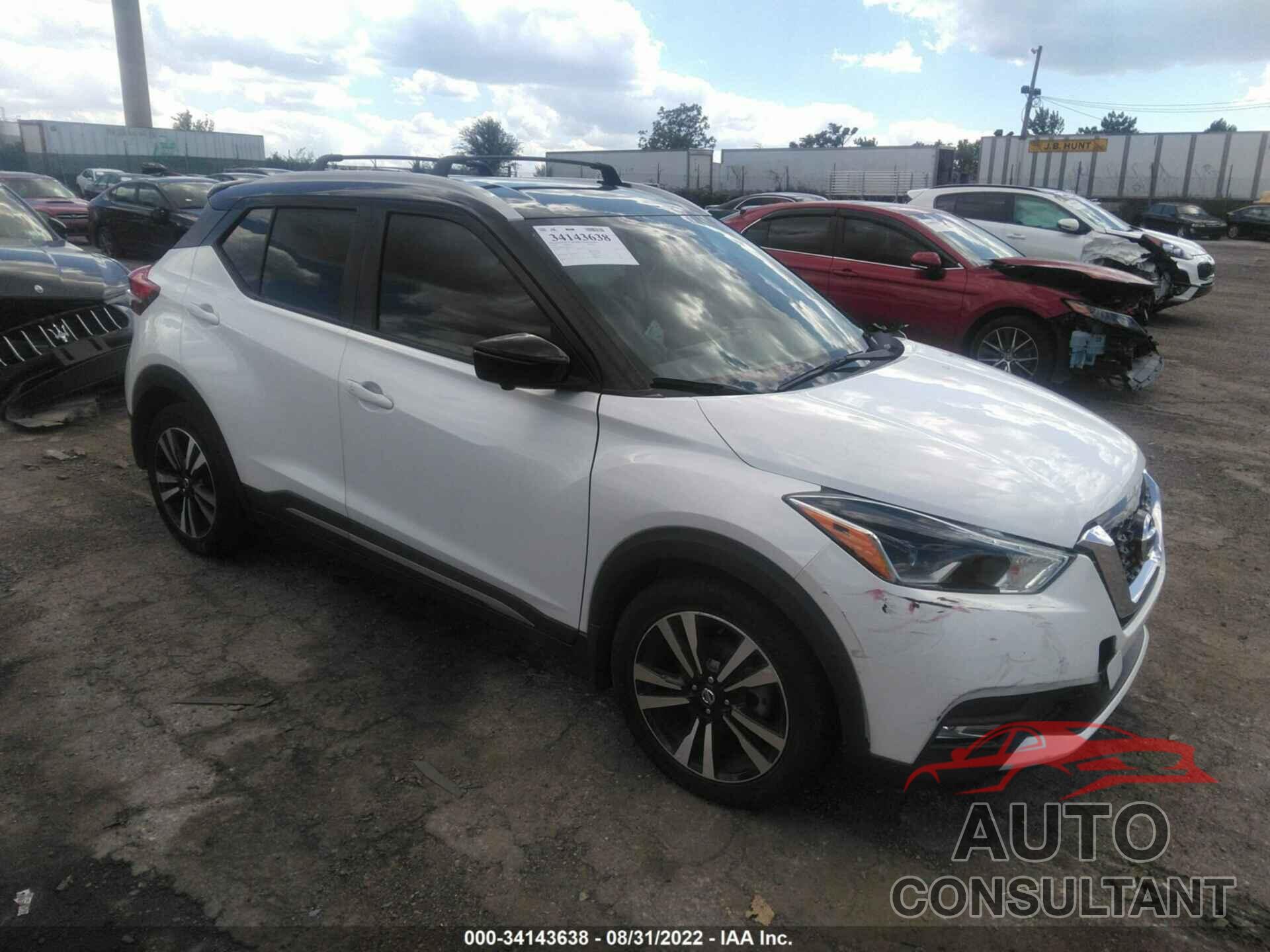 NISSAN KICKS 2018 - 3N1CP5CU4JL523078