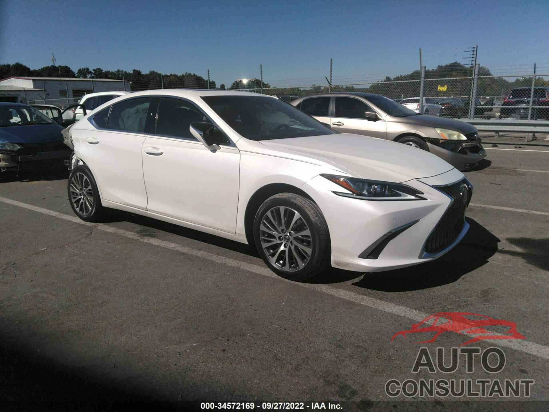 LEXUS ES 2020 - 58AEZ1B15LU072109