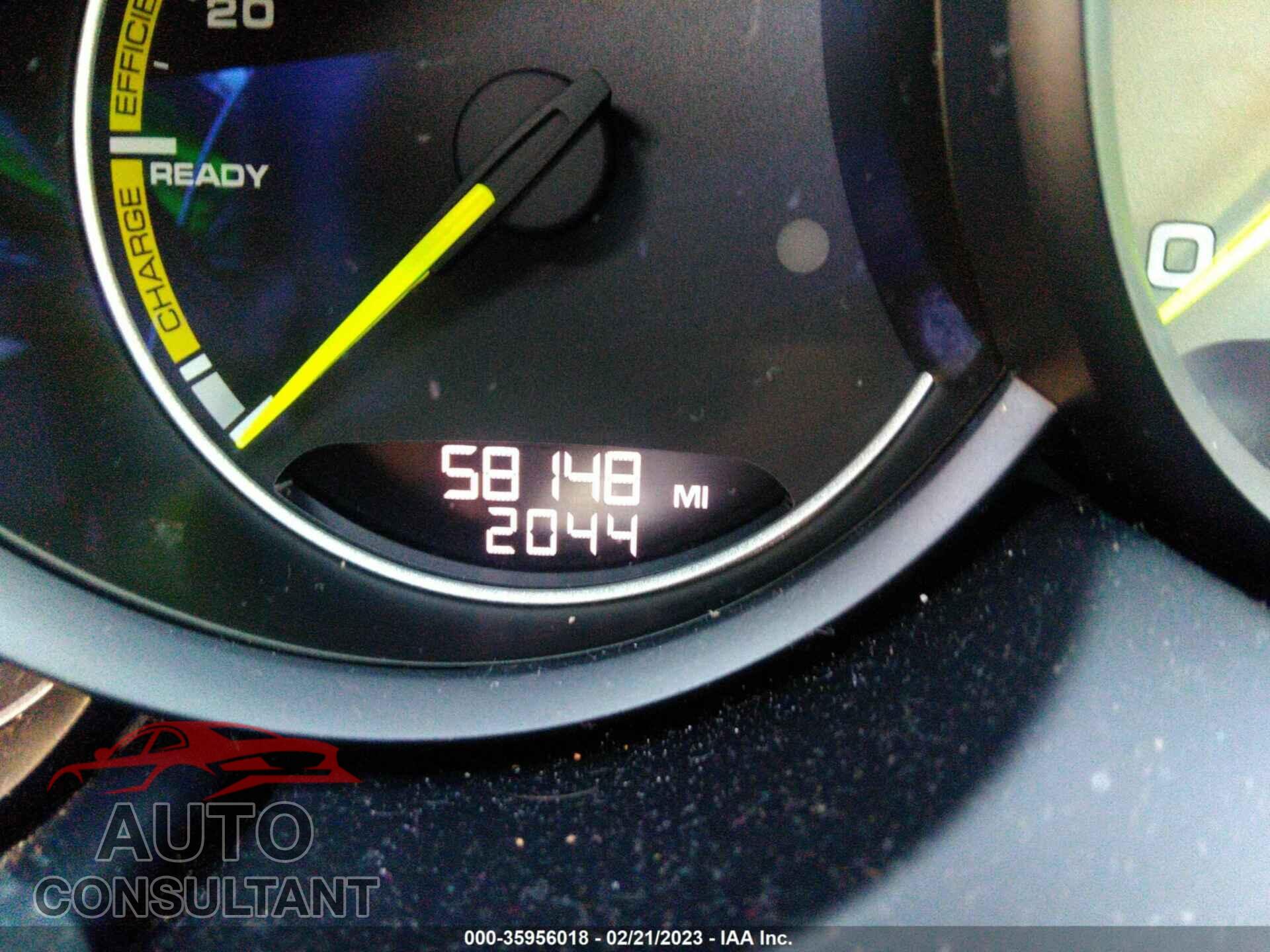 PORSCHE CAYENNE 2016 - WP1AE2A23GLA63747