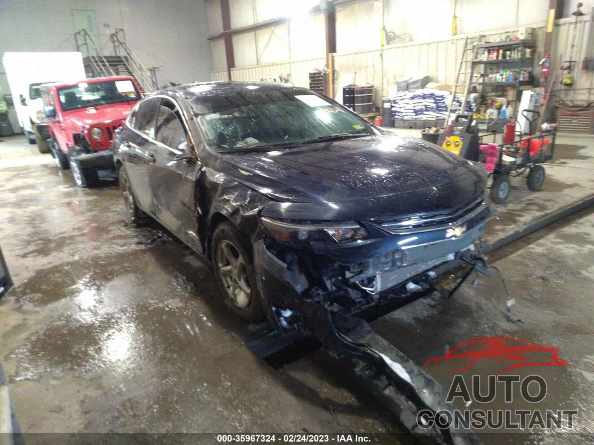 CHEVROLET MALIBU 2017 - 1G1ZB5ST9HF131015