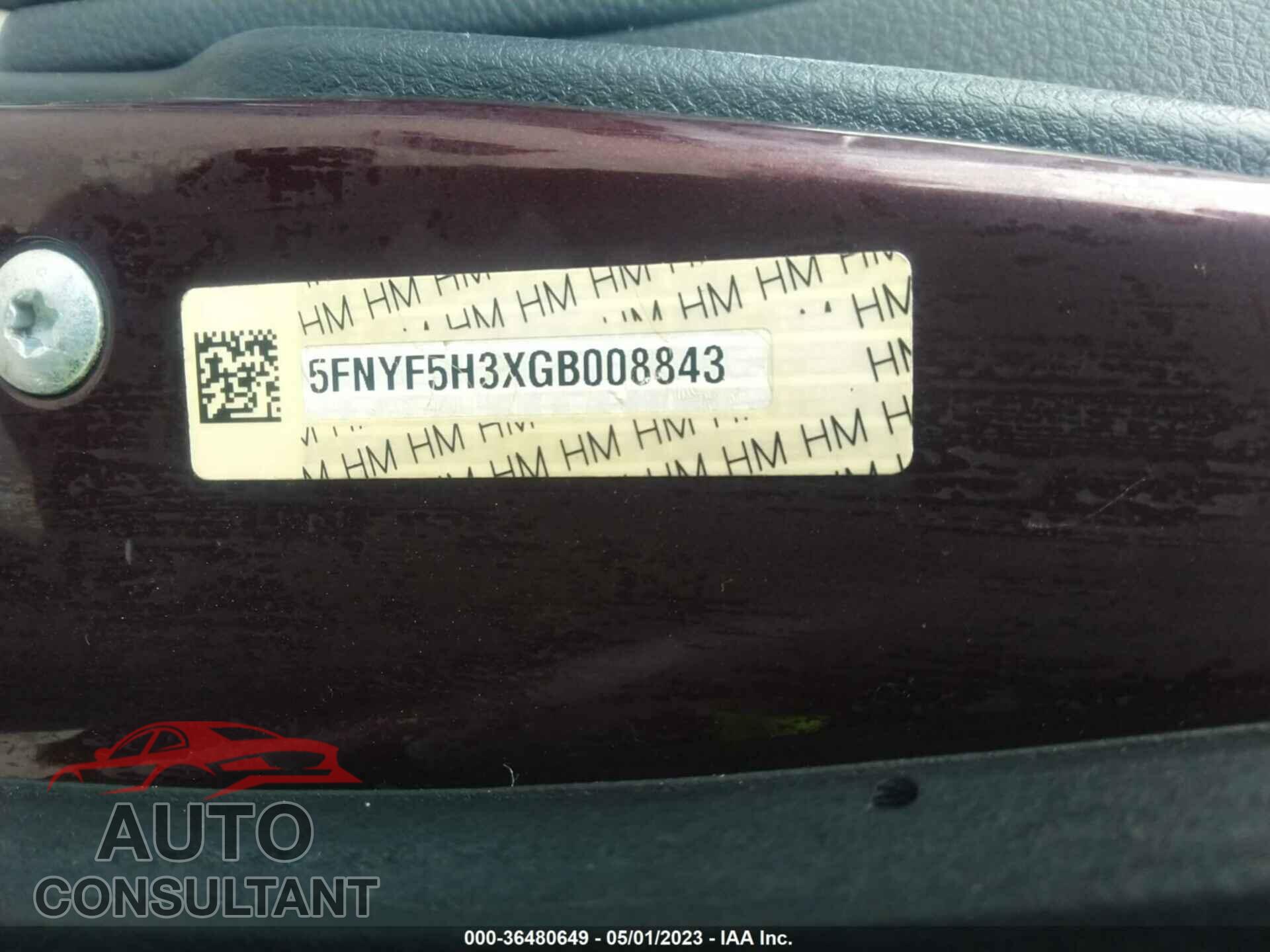 HONDA PILOT 2016 - 5FNYF5H3XGB008843
