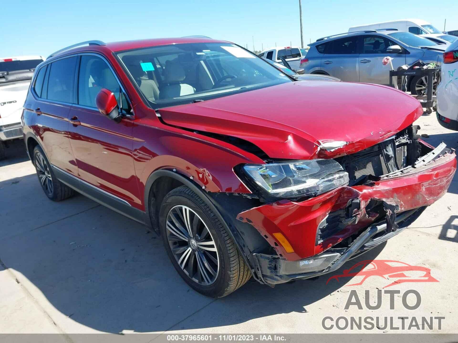 VOLKSWAGEN TIGUAN 2018 - 3VV3B7AX4JM013104