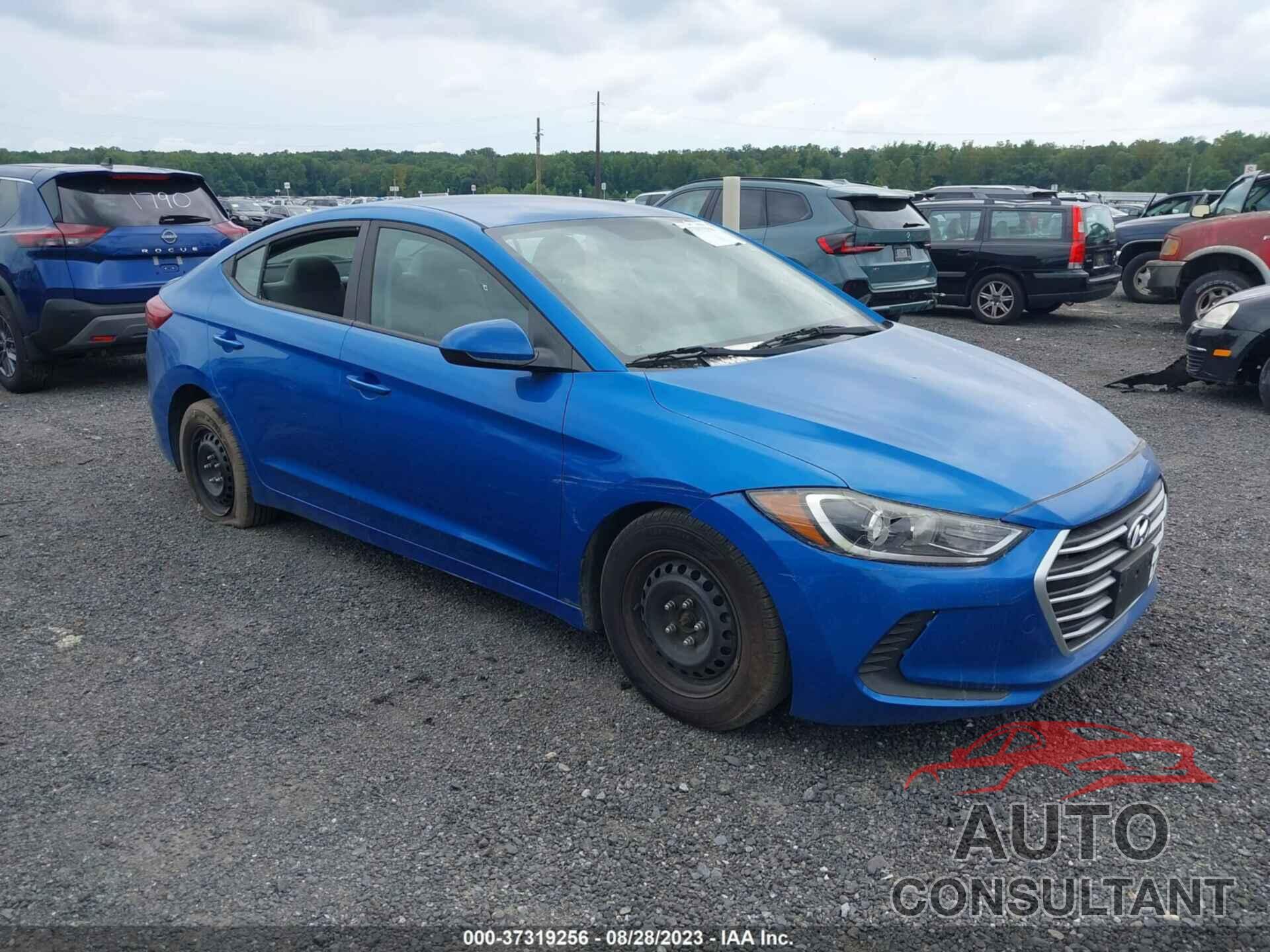 HYUNDAI ELANTRA 2017 - KMHD74LF8HU128183