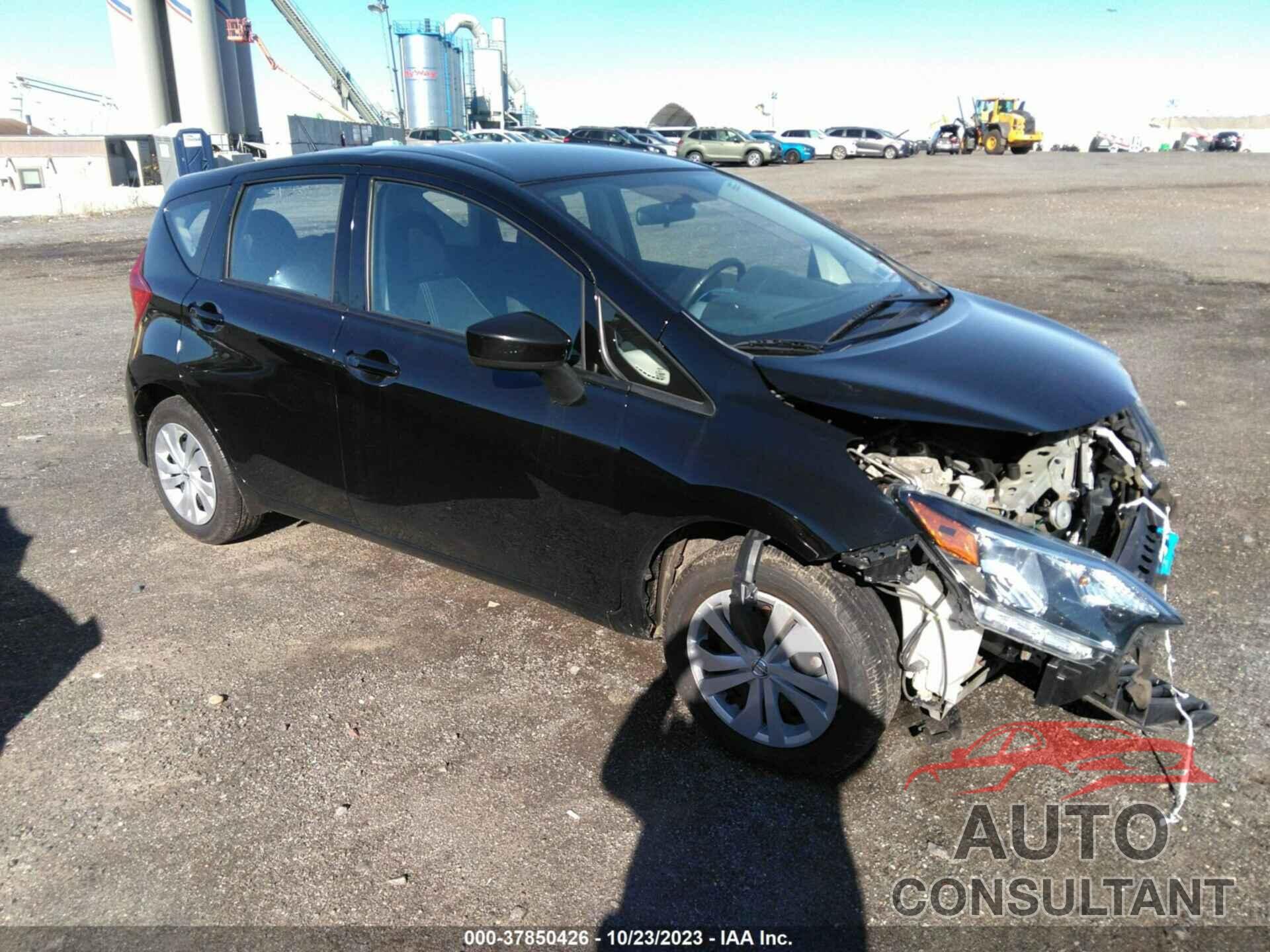 NISSAN VERSA NOTE 2018 - 3N1CE2CP4JL365601