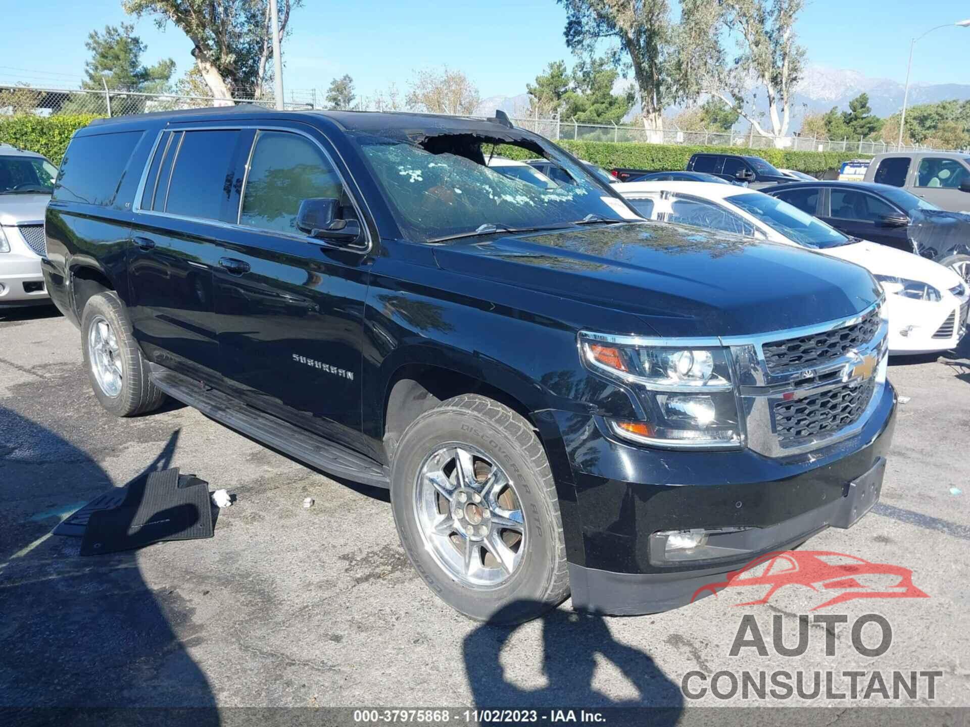 CHEVROLET SUBURBAN 2018 - 1GNSCHKC0JR281470