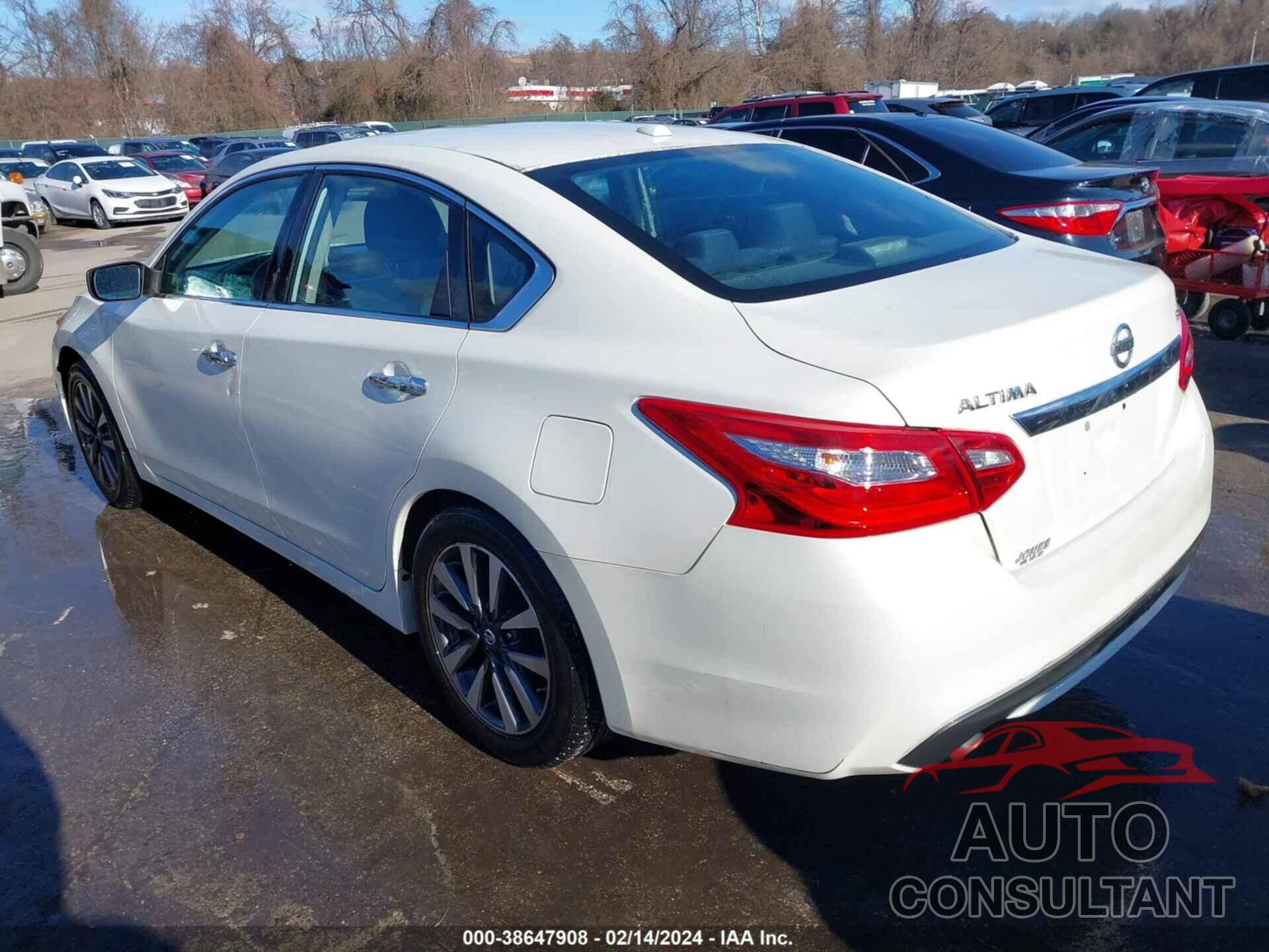 NISSAN ALTIMA 2017 - 1N4AL3APXHC213031