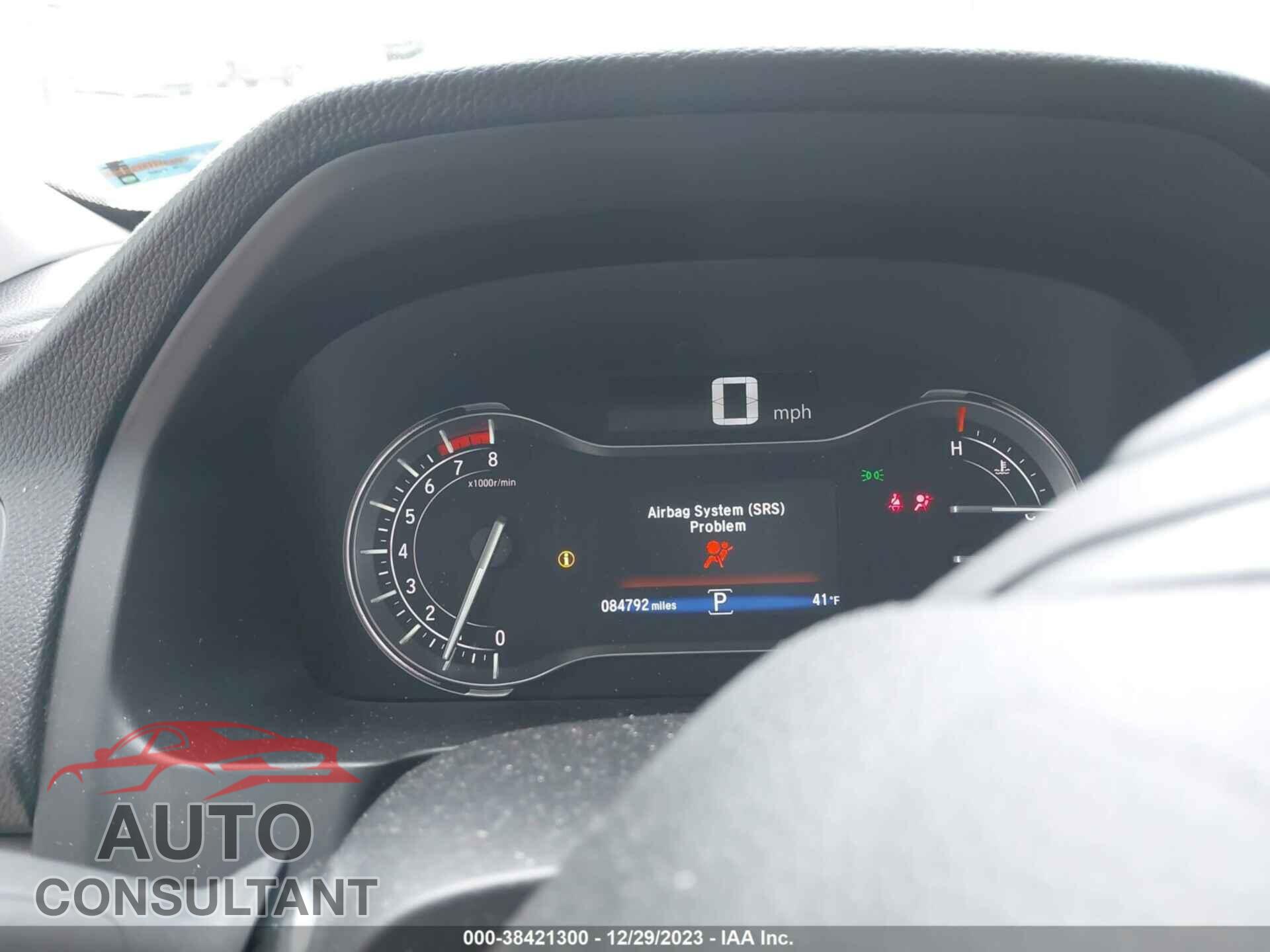 HONDA PILOT 2018 - 5FNYF5H55JB021265