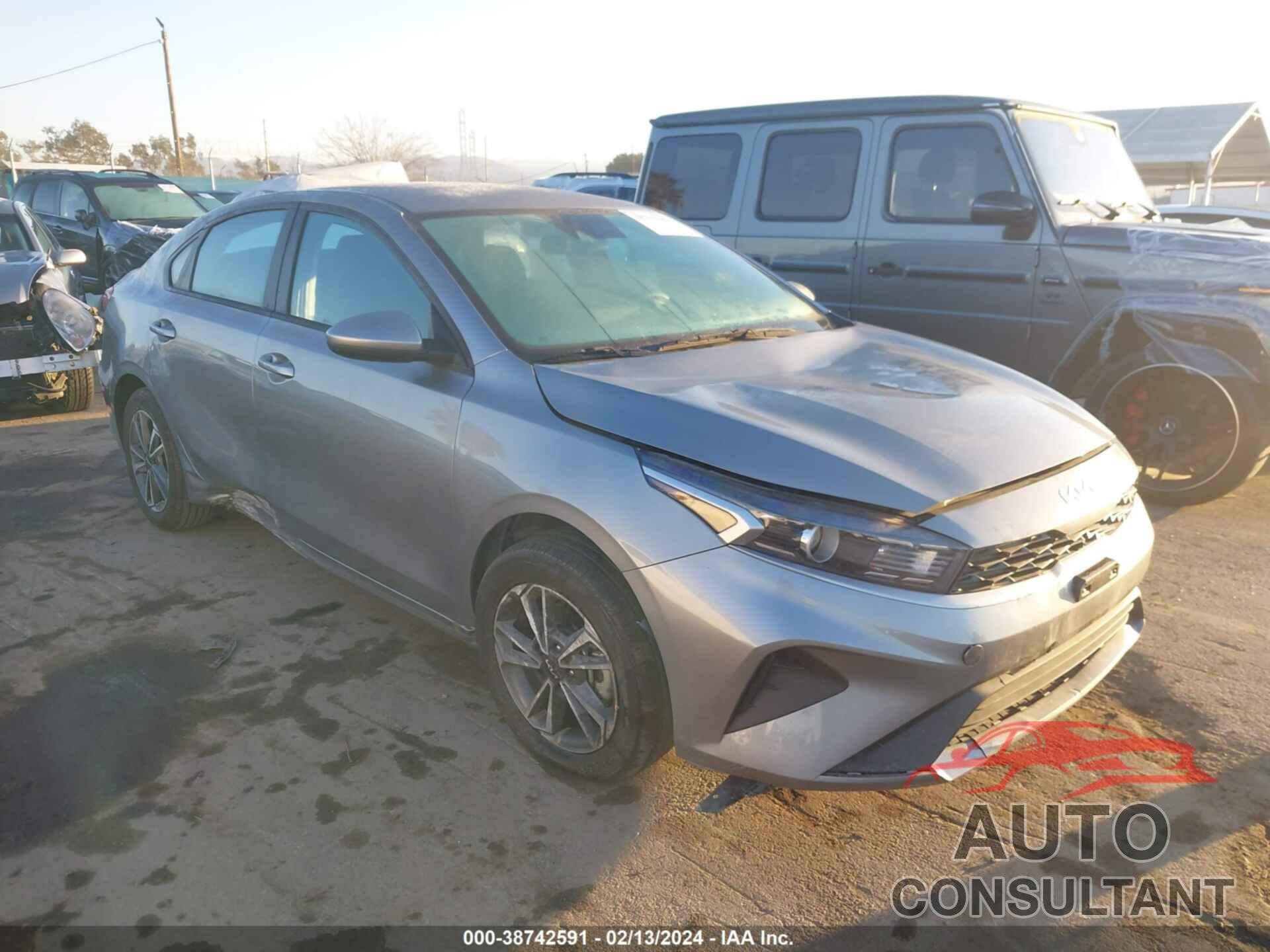 KIA FORTE 2023 - 3KPF24AD5PE617487