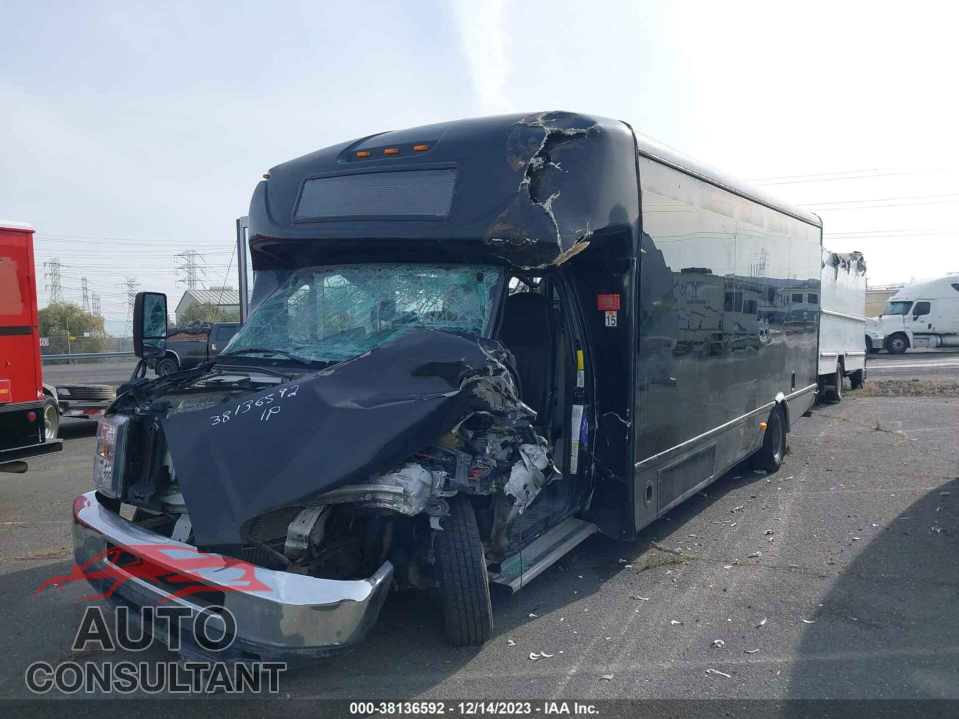 FORD E-450 CUTAWAY 2015 - 1FDFE4FS6FDA07561