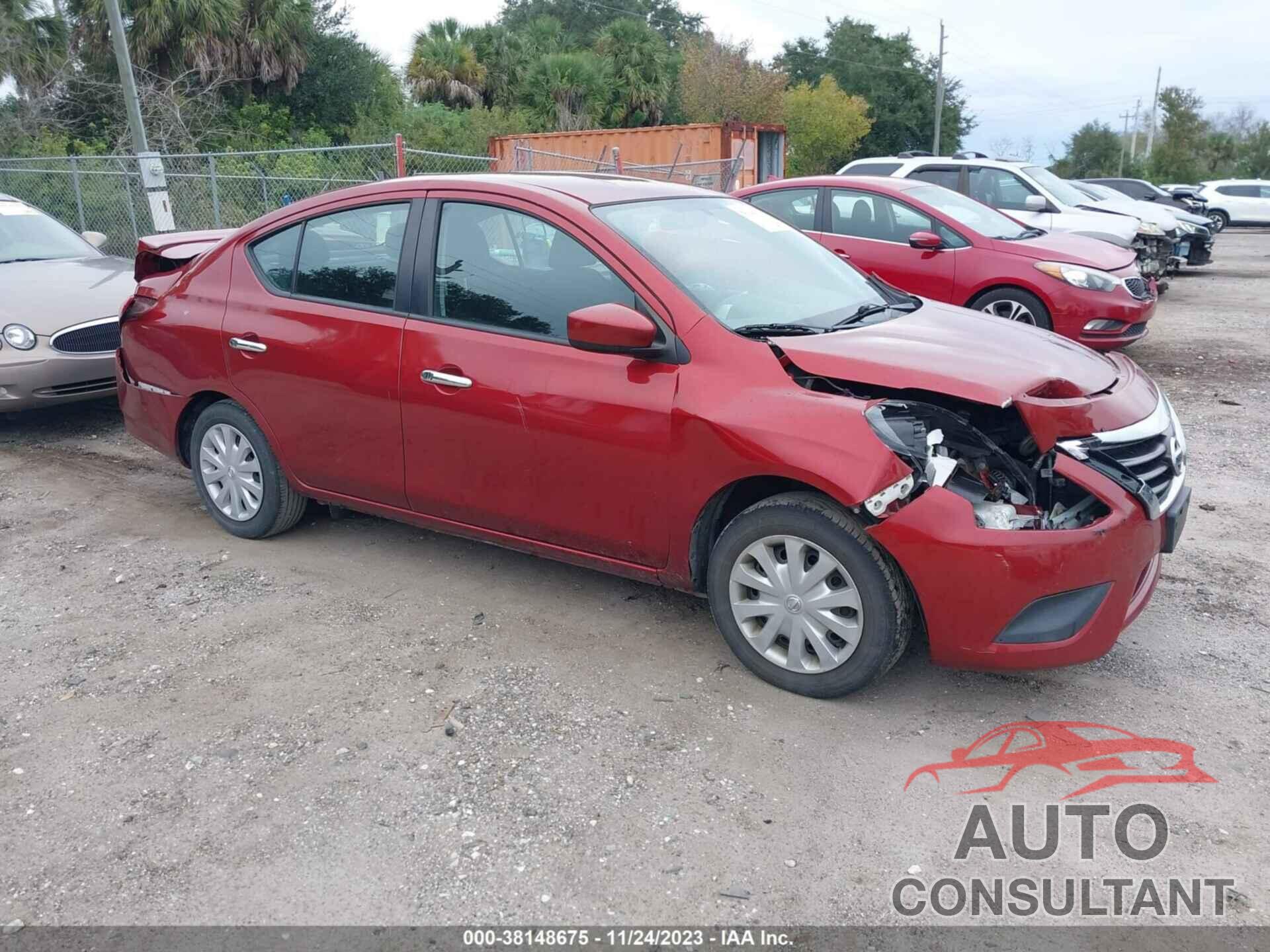 NISSAN VERSA 2018 - 3N1CN7AP8JL824158