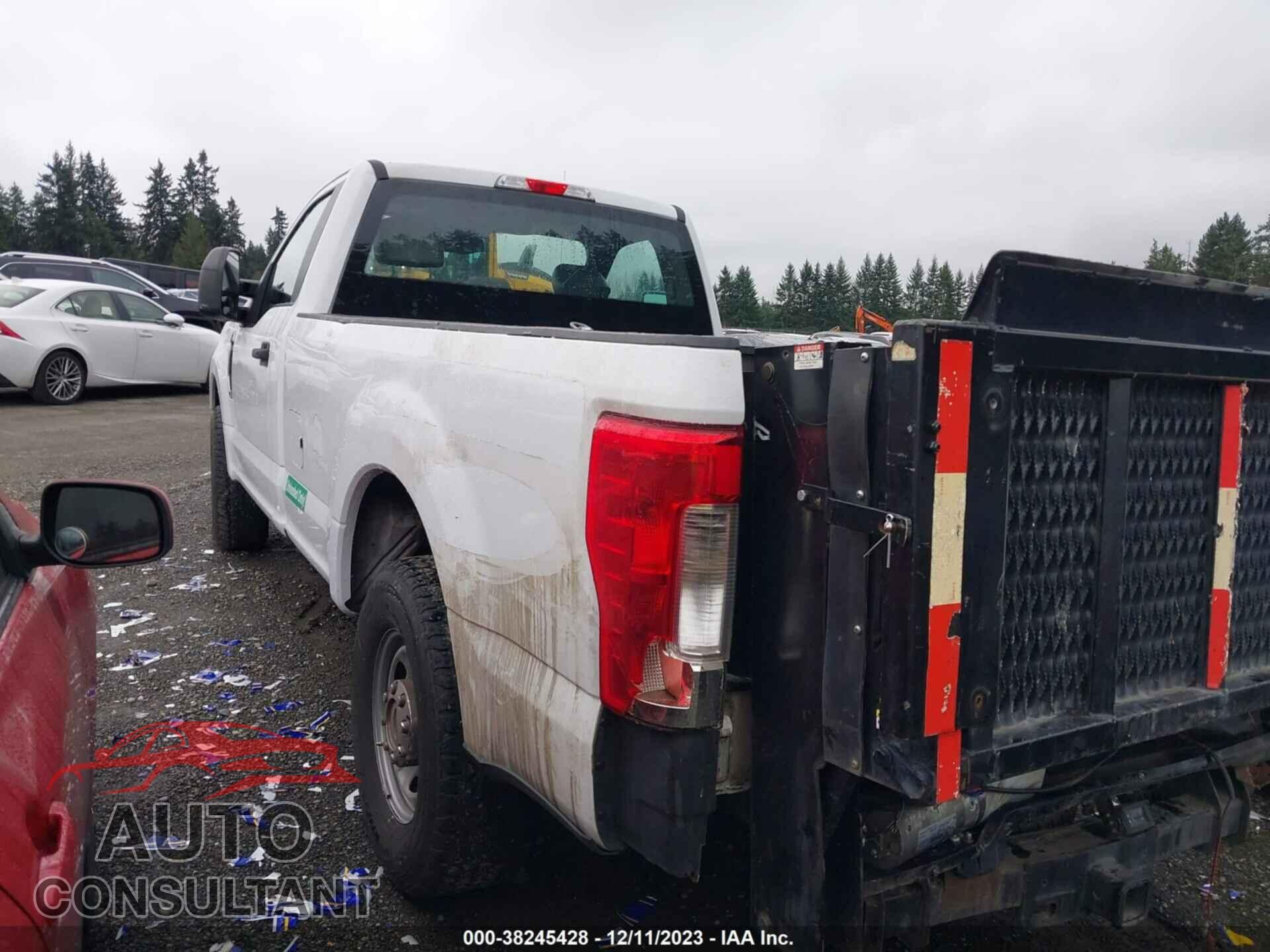 FORD F-250 2017 - 1FTBF2A67HEE73527