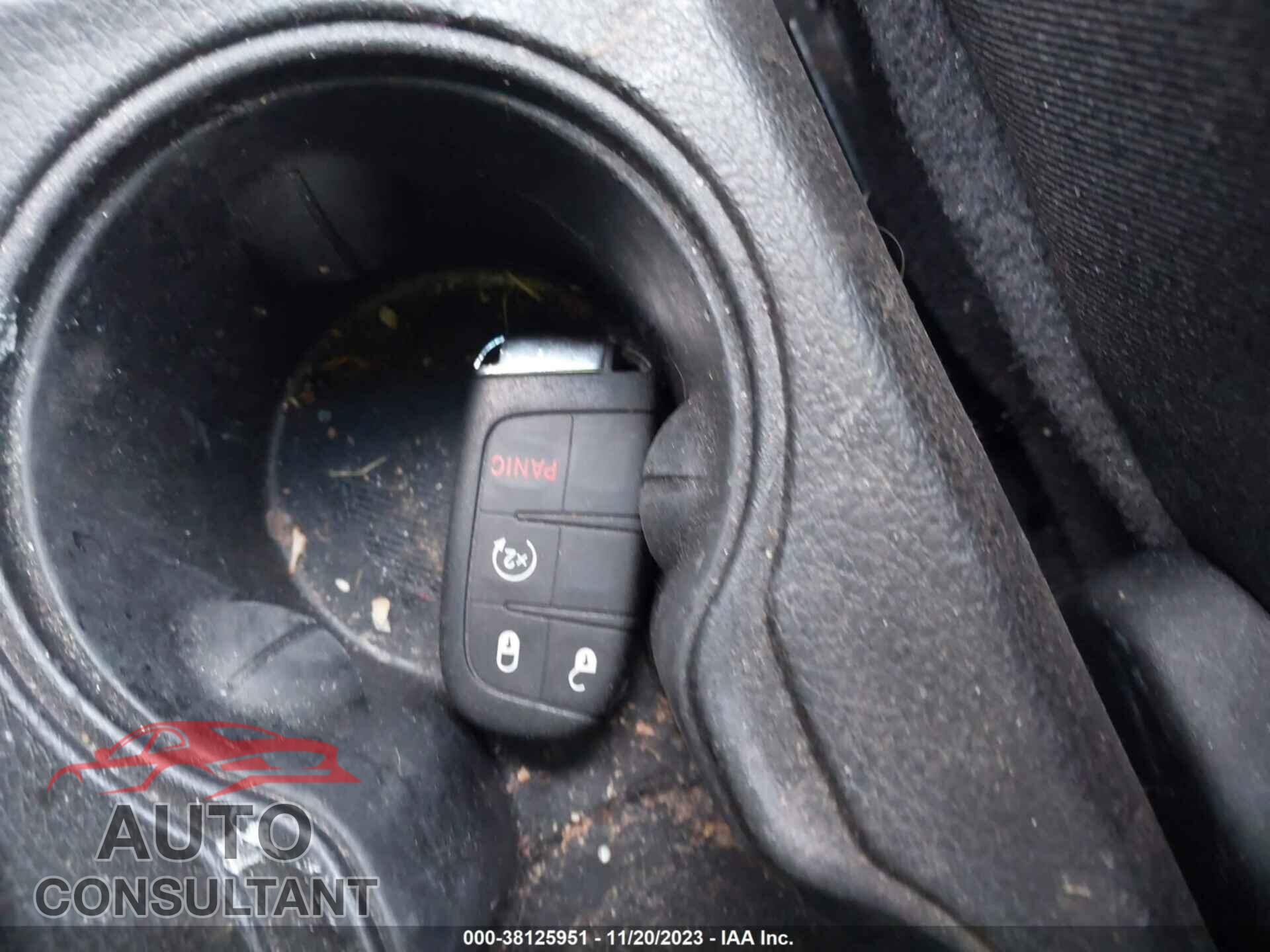 JEEP COMPASS 2019 - 3C4NJDBB8KT601221