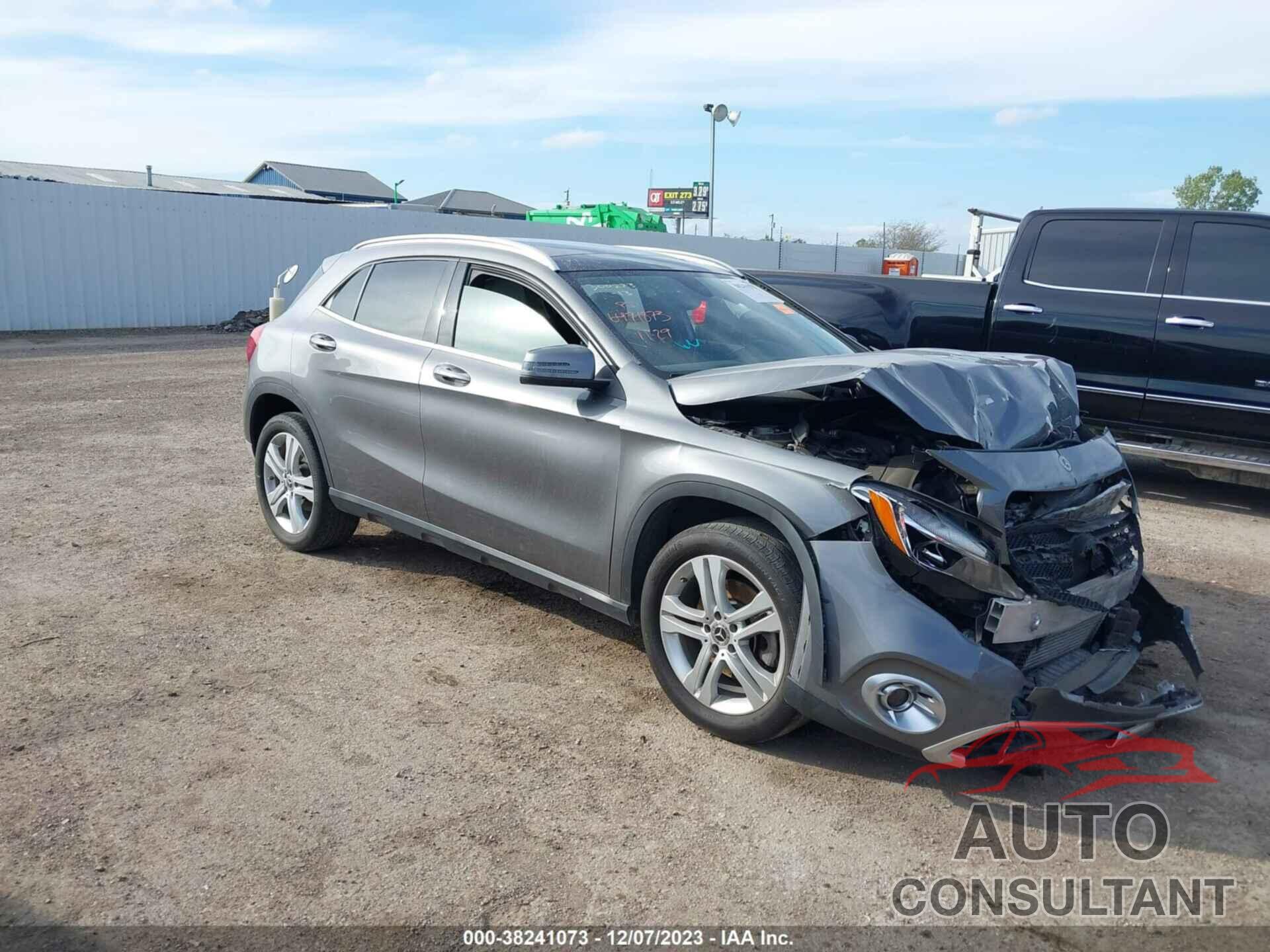 MERCEDES-BENZ GLA 250 2018 - WDCTG4EB4JJ521920