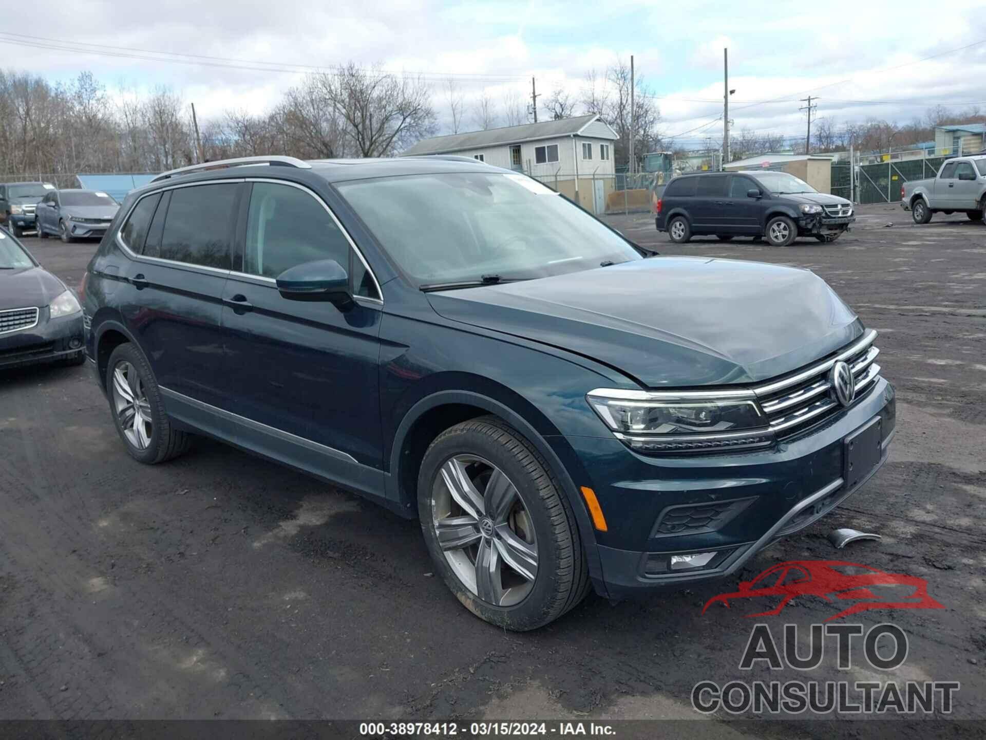 VOLKSWAGEN TIGUAN 2018 - 3VV4B7AX7JM187754