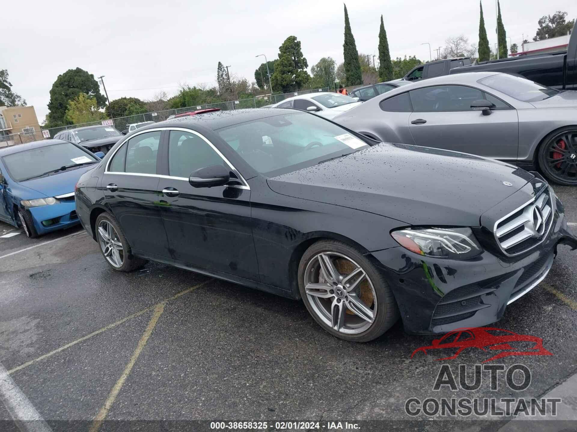 MERCEDES-BENZ E 300 2019 - WDDZF4JB4KA595970