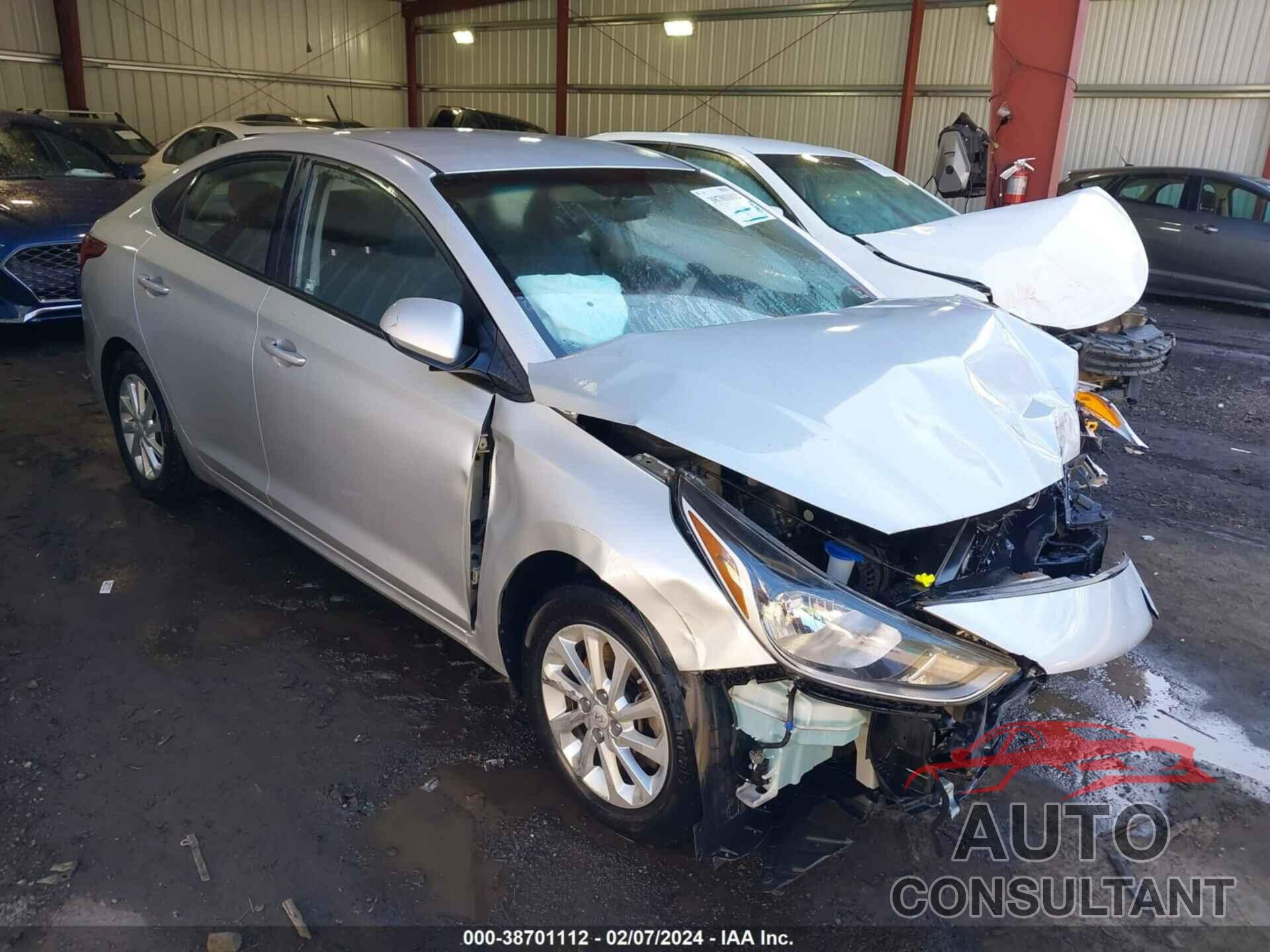 HYUNDAI ACCENT 2018 - 3KPC24A34JE029081