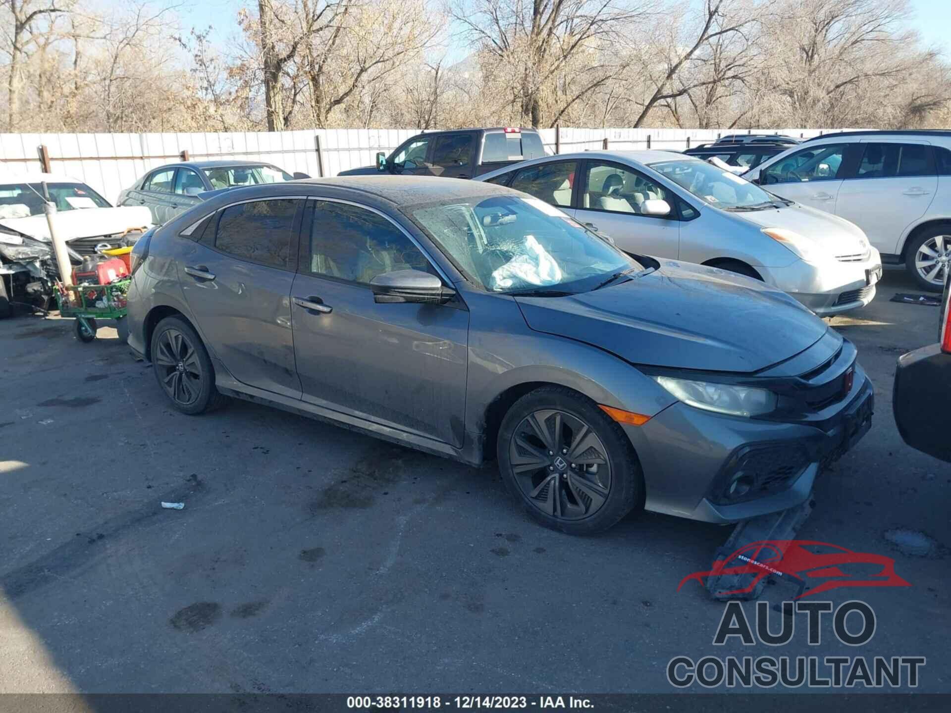 HONDA CIVIC 2018 - SHHFK7H53JU428594