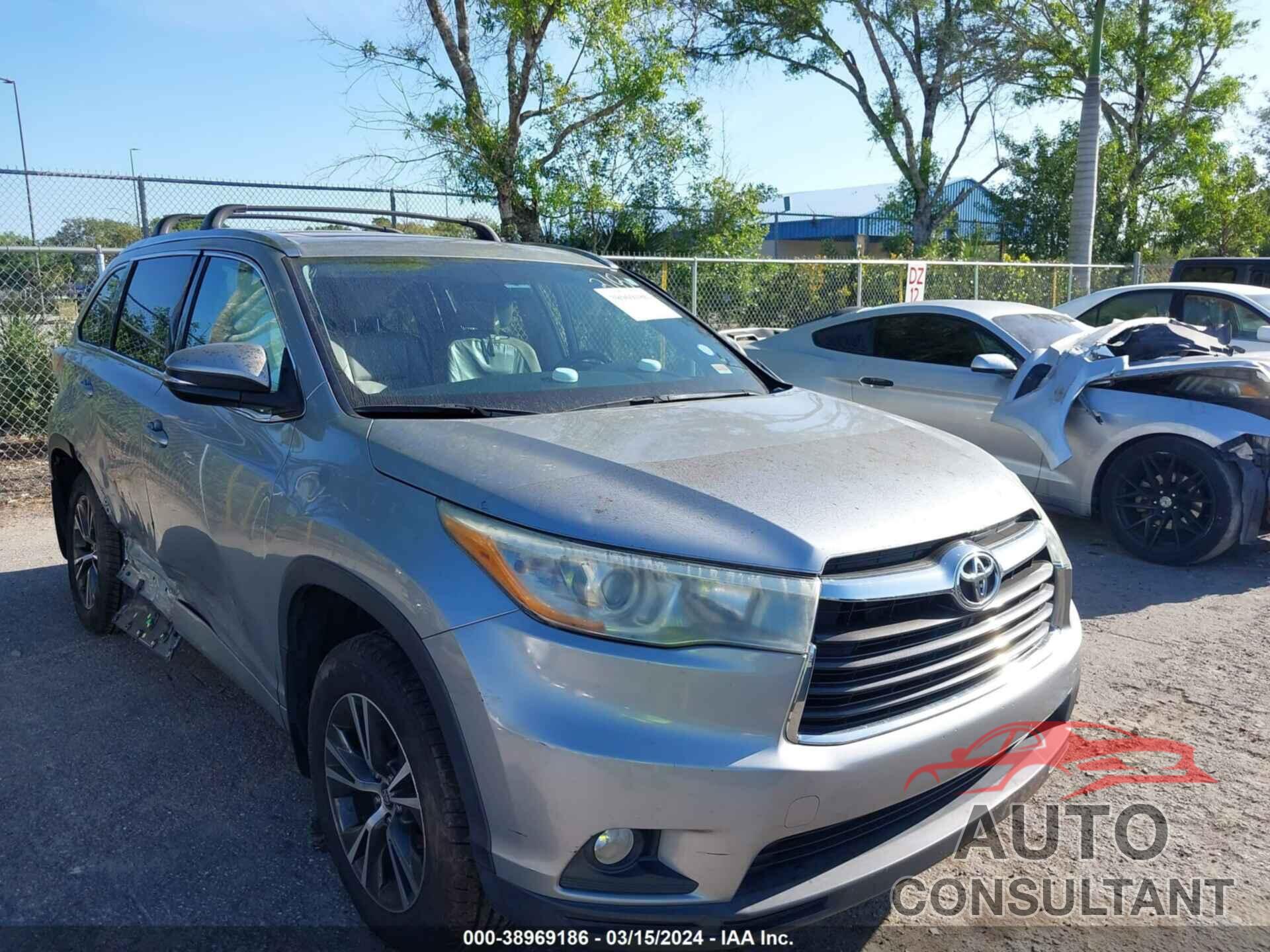 TOYOTA HIGHLANDER 2016 - 5TDJKRFHXGS306632