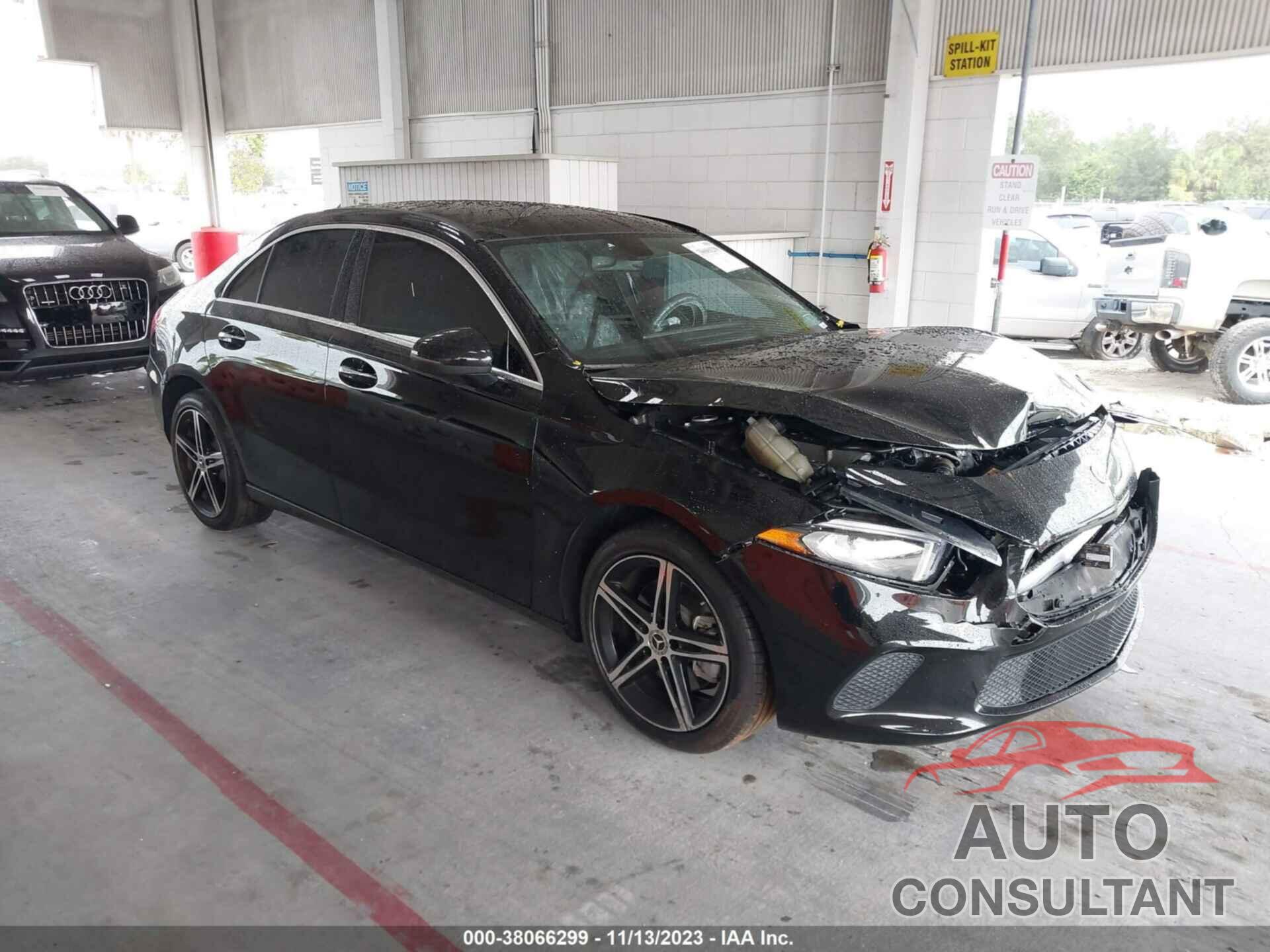 MERCEDES-BENZ A 220 2021 - W1K3G4EB7MJ304930