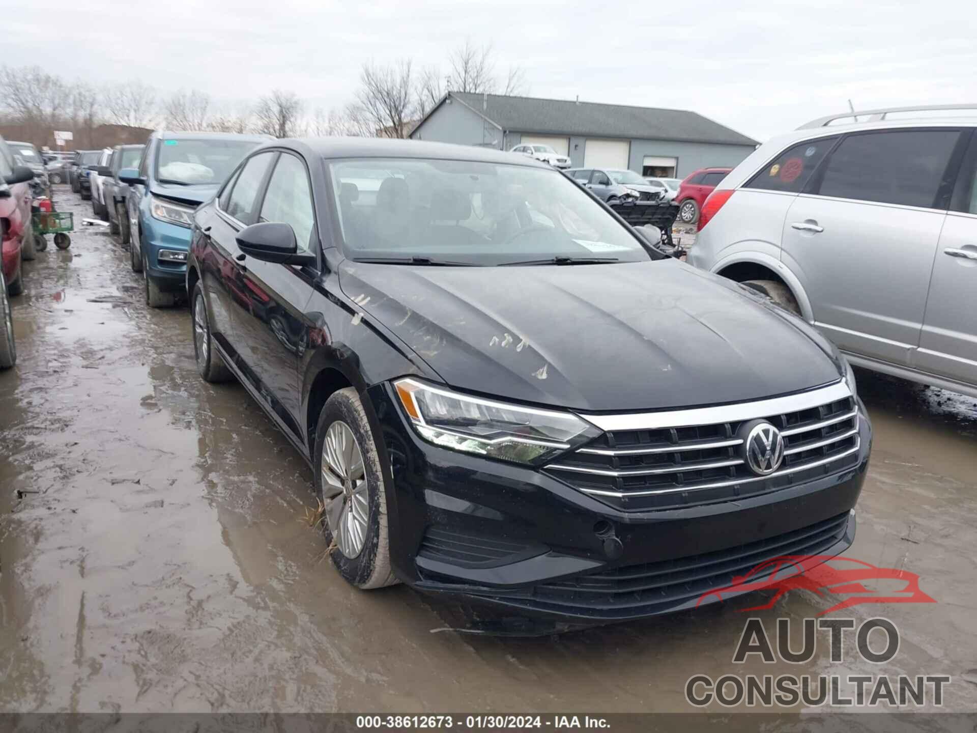 VOLKSWAGEN JETTA 2019 - 3VWC57BU0KM258121