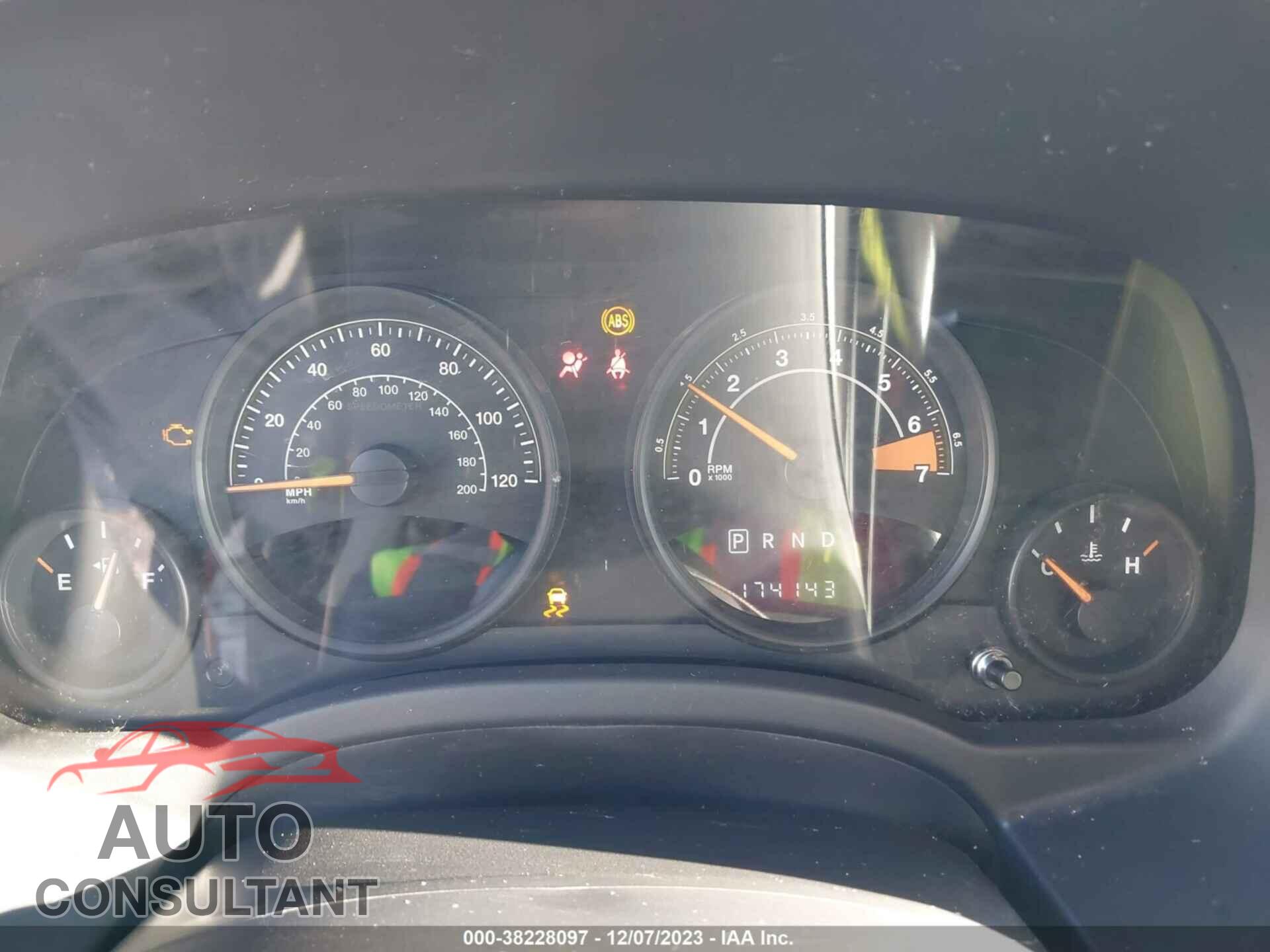 JEEP COMPASS 2016 - 1C4NJDBB4GD617851