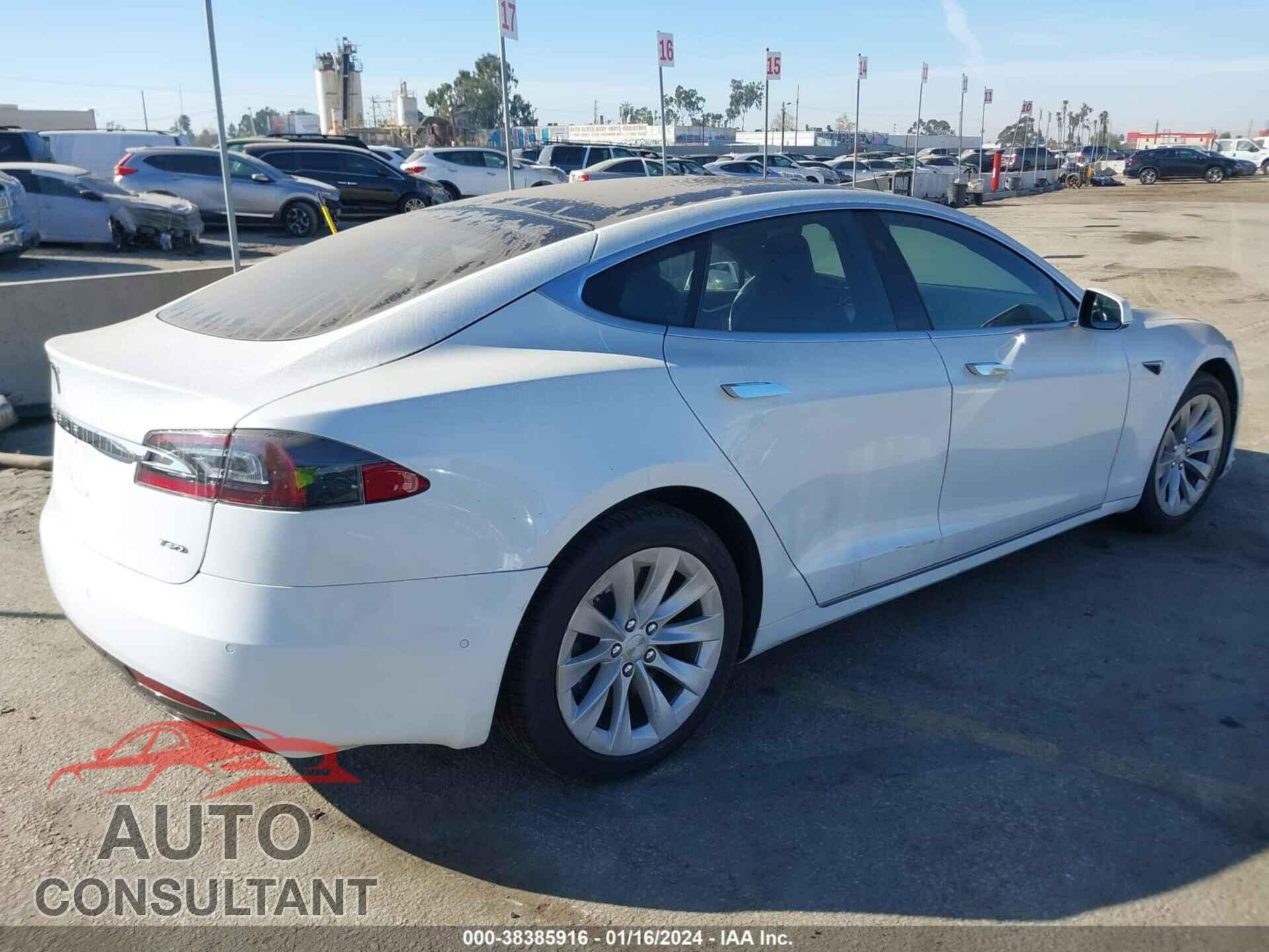 TESLA MODEL S 2018 - 5YJSA1E23JF239843