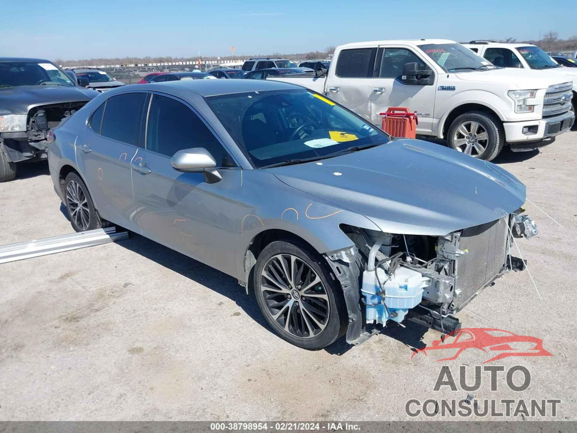 TOYOTA CAMRY 2019 - 4T1B11HK7KU228005