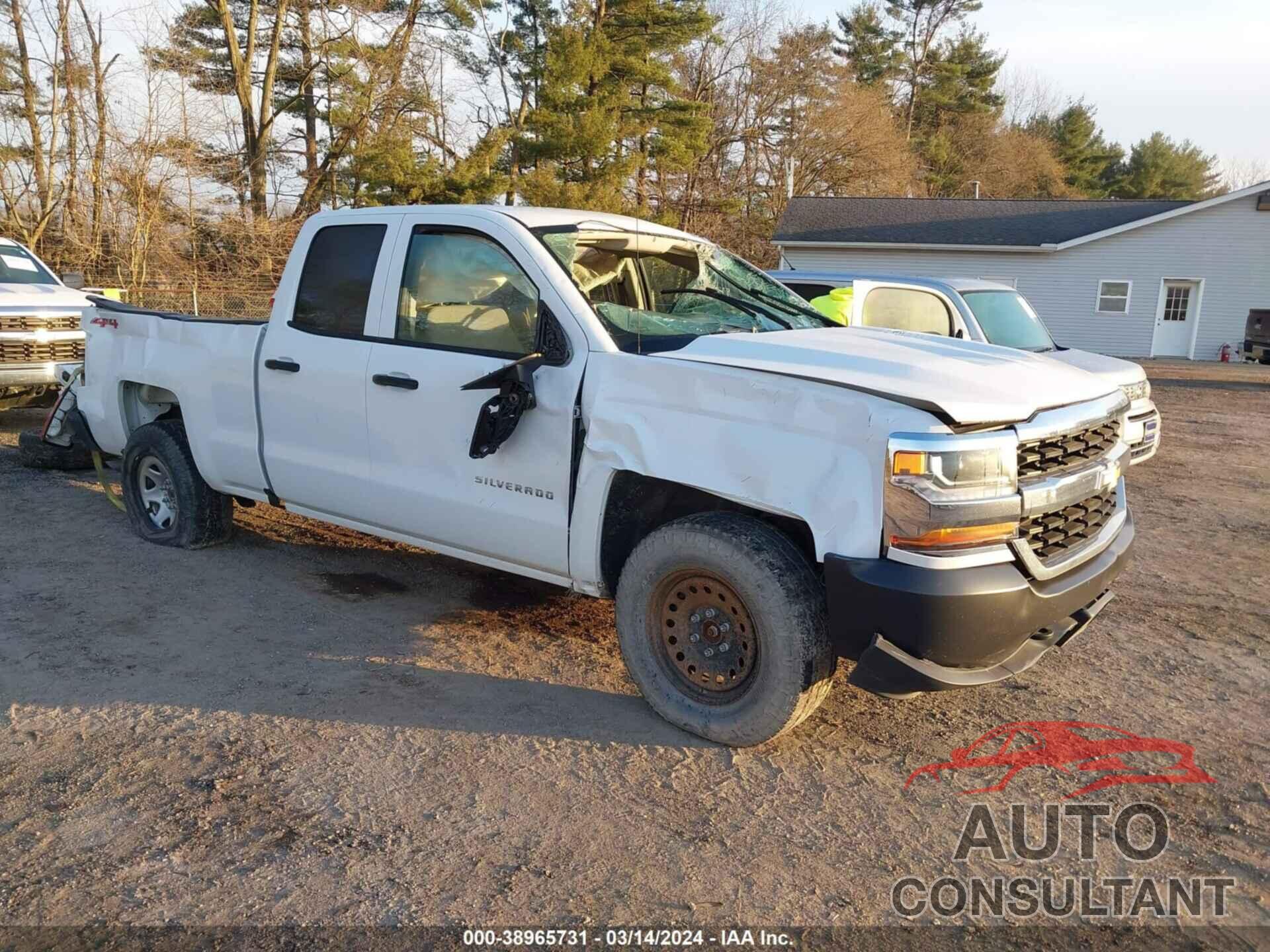 CHEVROLET SILVERADO 1500 2017 - 1GCVKNEC8HZ276966