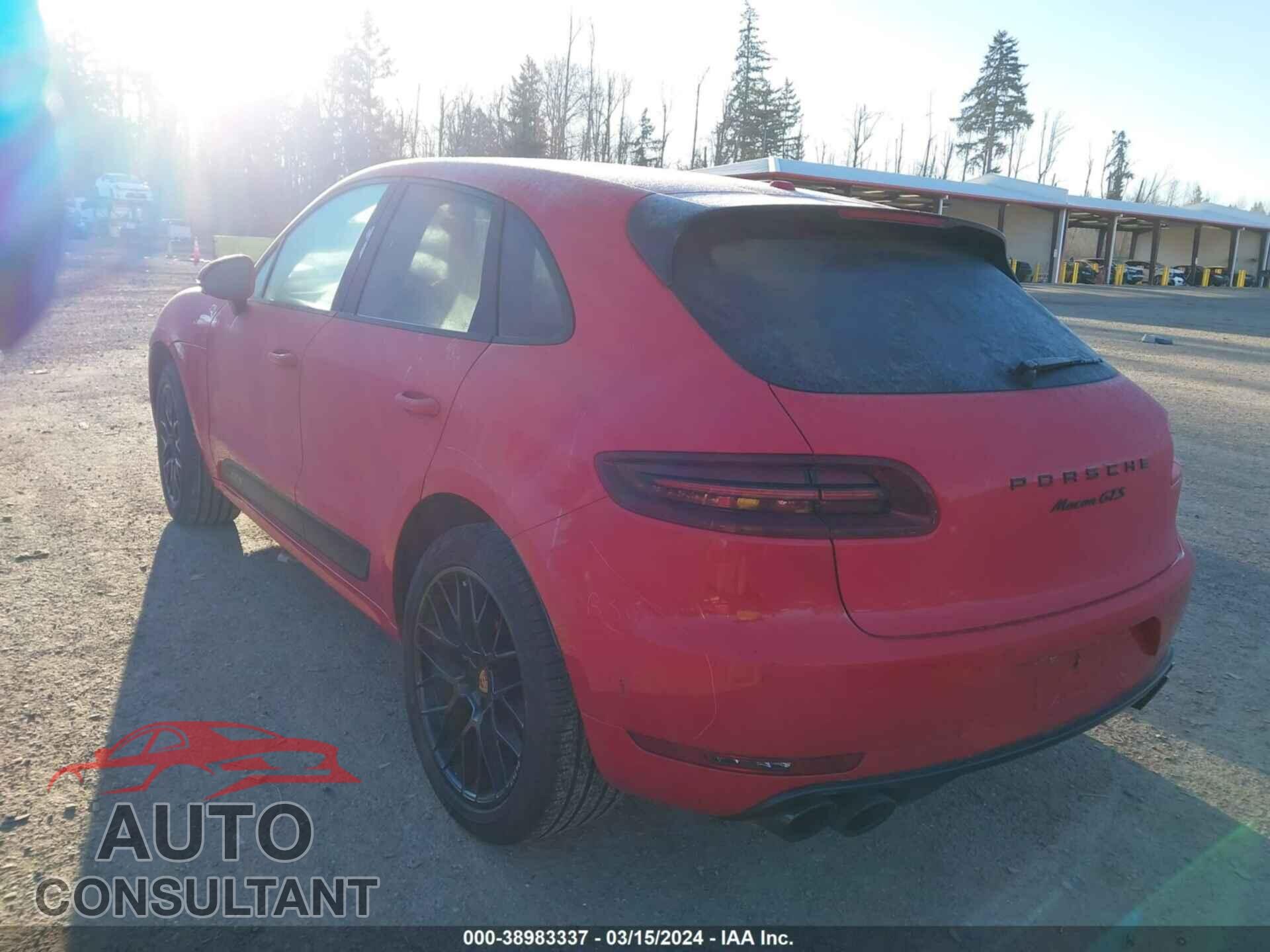 PORSCHE MACAN 2018 - WP1AG2A55JLB64901