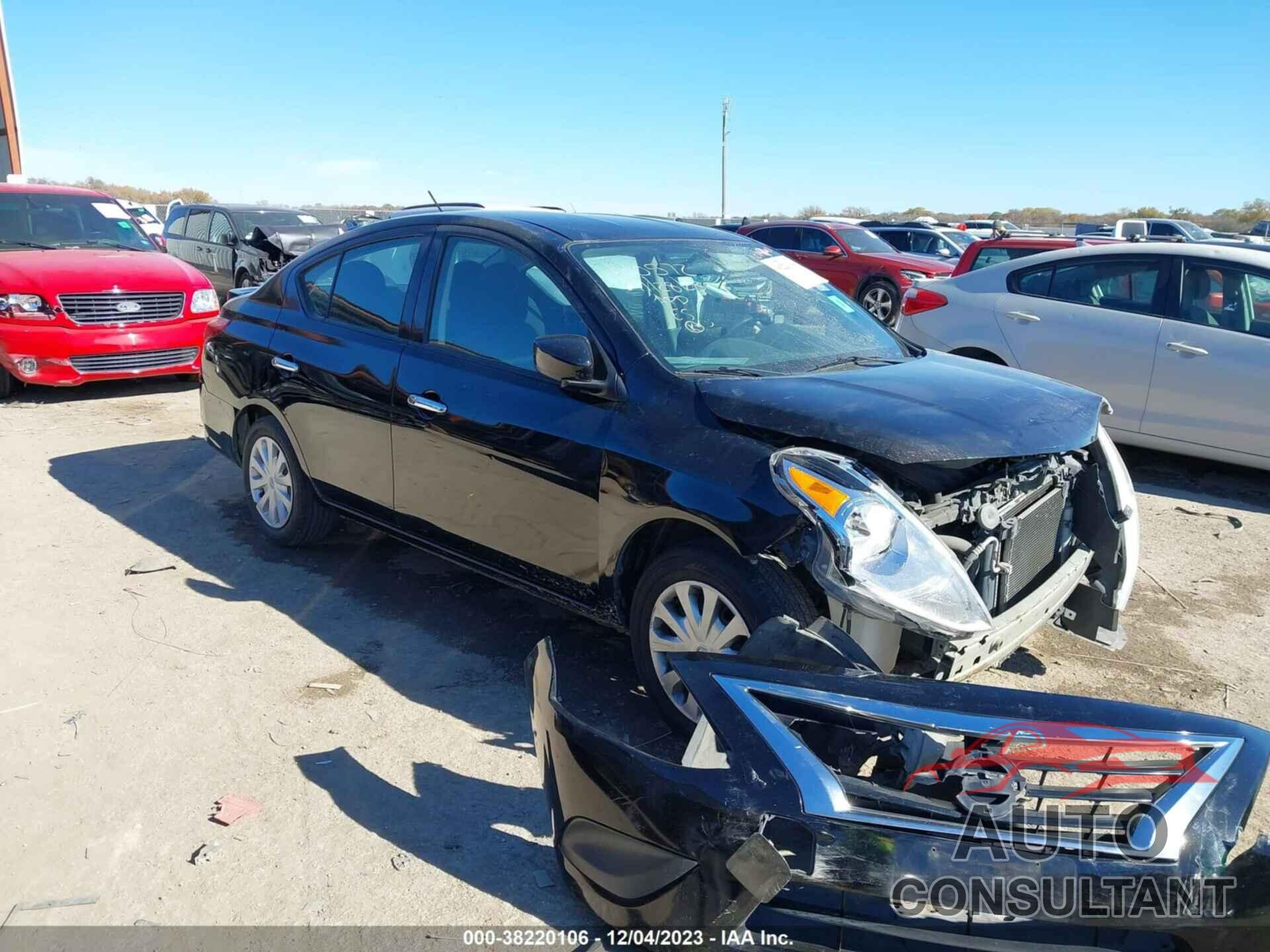 NISSAN VERSA 2017 - 3N1CN7AP6HL904021