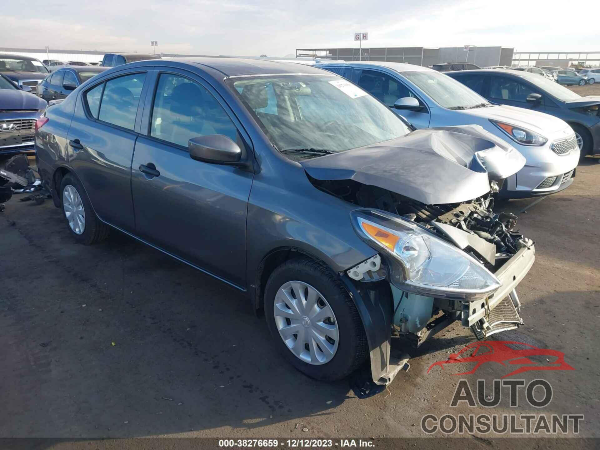 NISSAN VERSA 2019 - 3N1CN7AP5KL806847