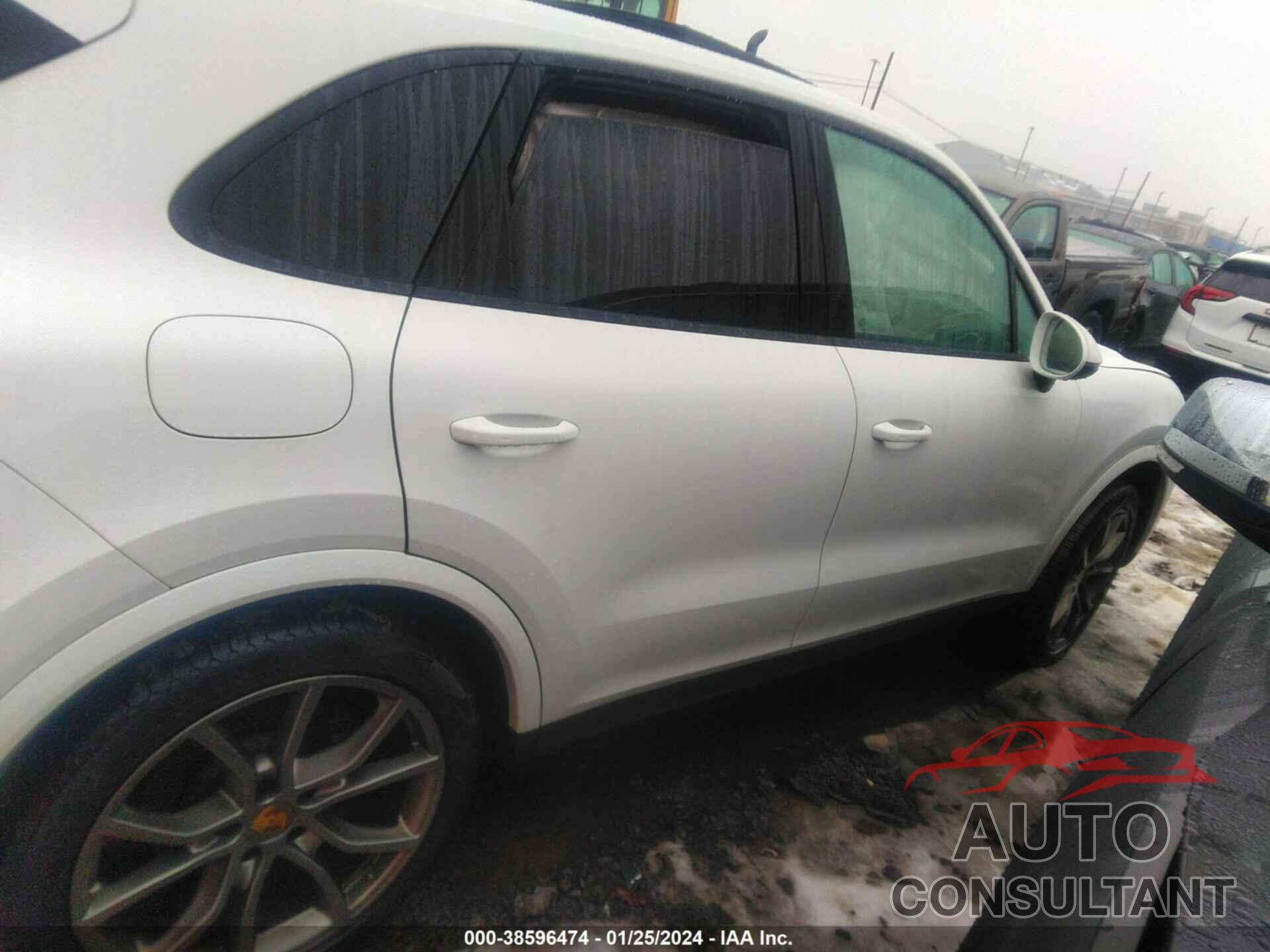 PORSCHE CAYENNE 2023 - WP1AA2AY0PDA01667