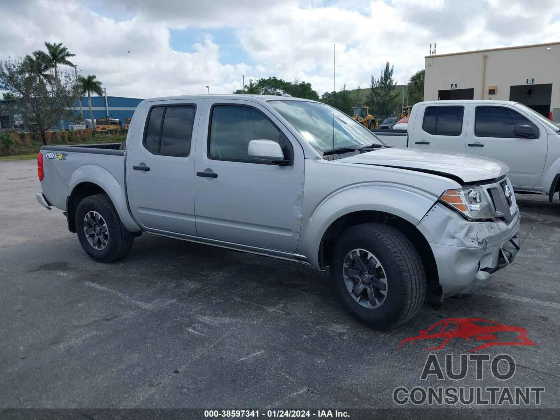 NISSAN FRONTIER 2018 - 1N6AD0EV0JN747497