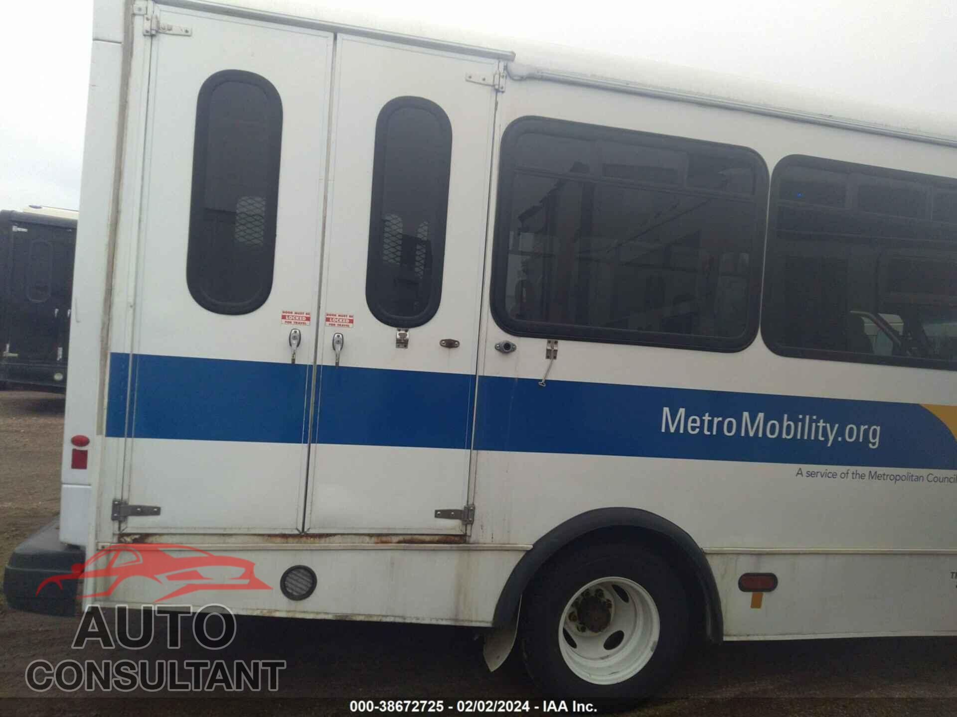 FORD E-450 CUTAWAY 2016 - 1FDFE4FS4GDC32093