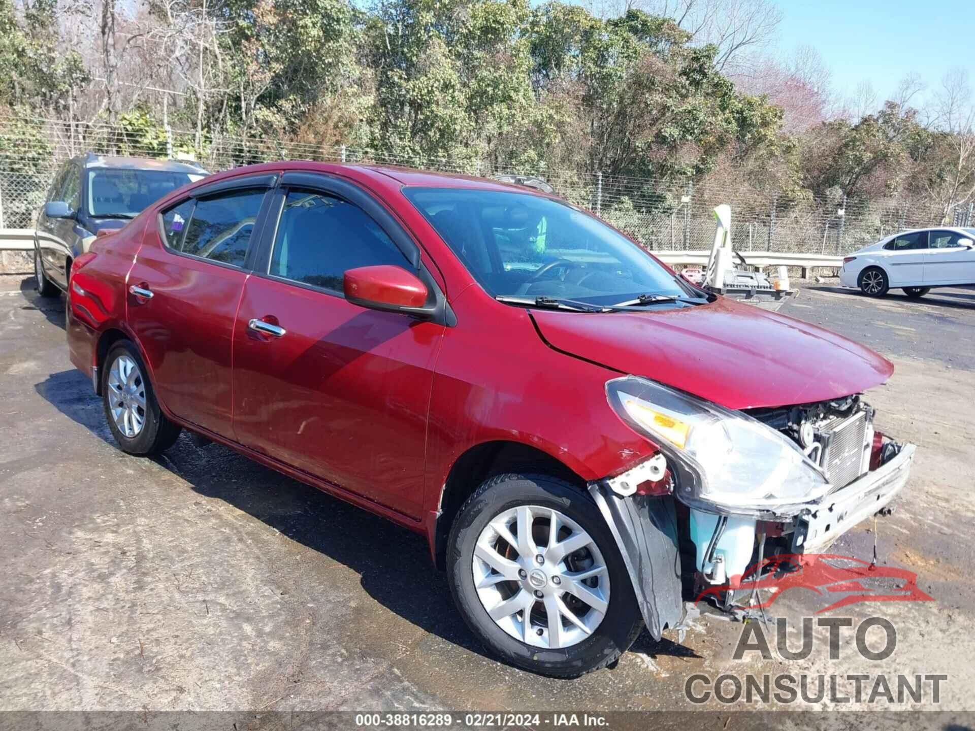 NISSAN VERSA 2017 - 3N1CN7AP0HL902877