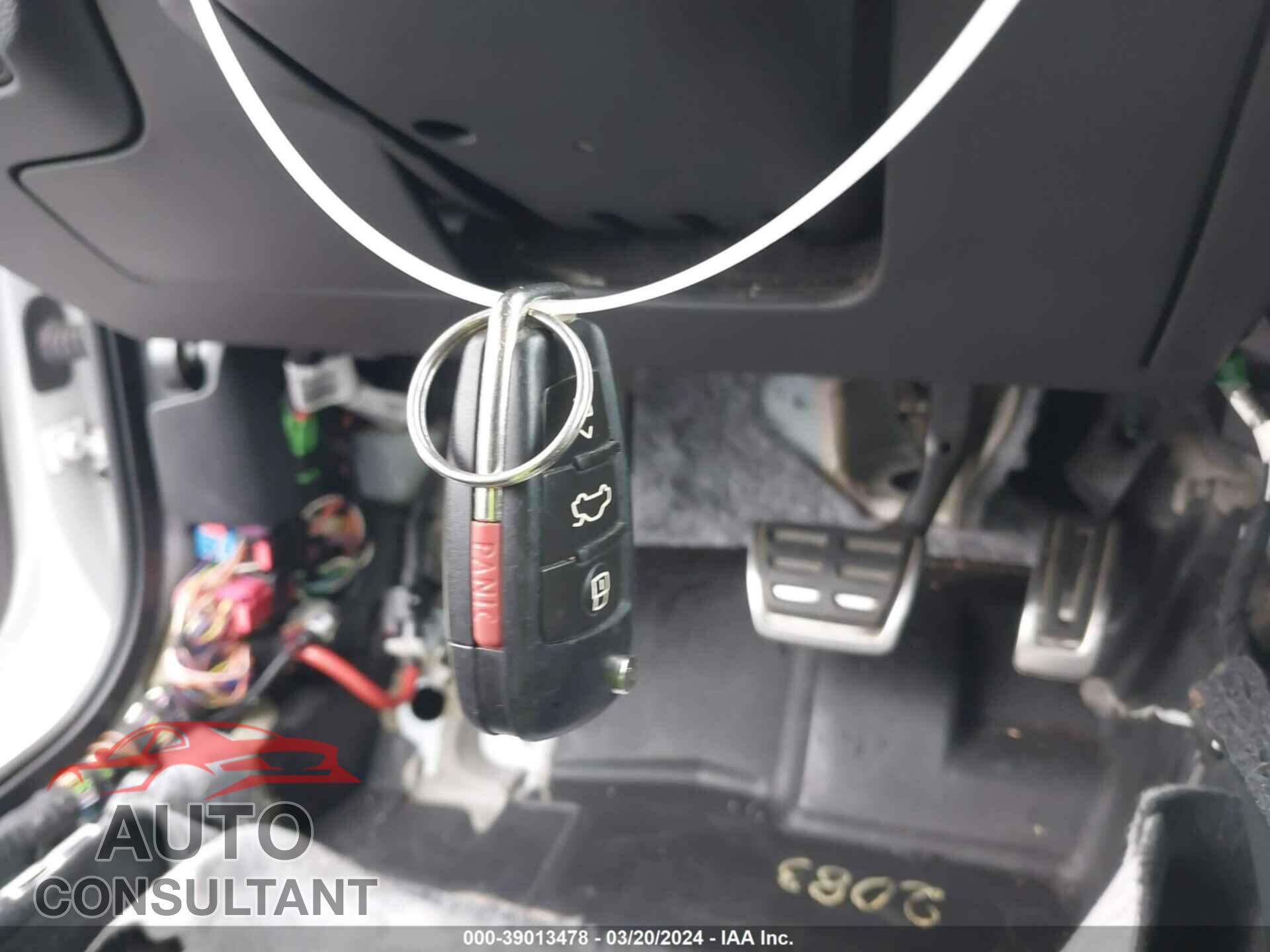 AUDI A3 2017 - WAUUPBFF7HA041152