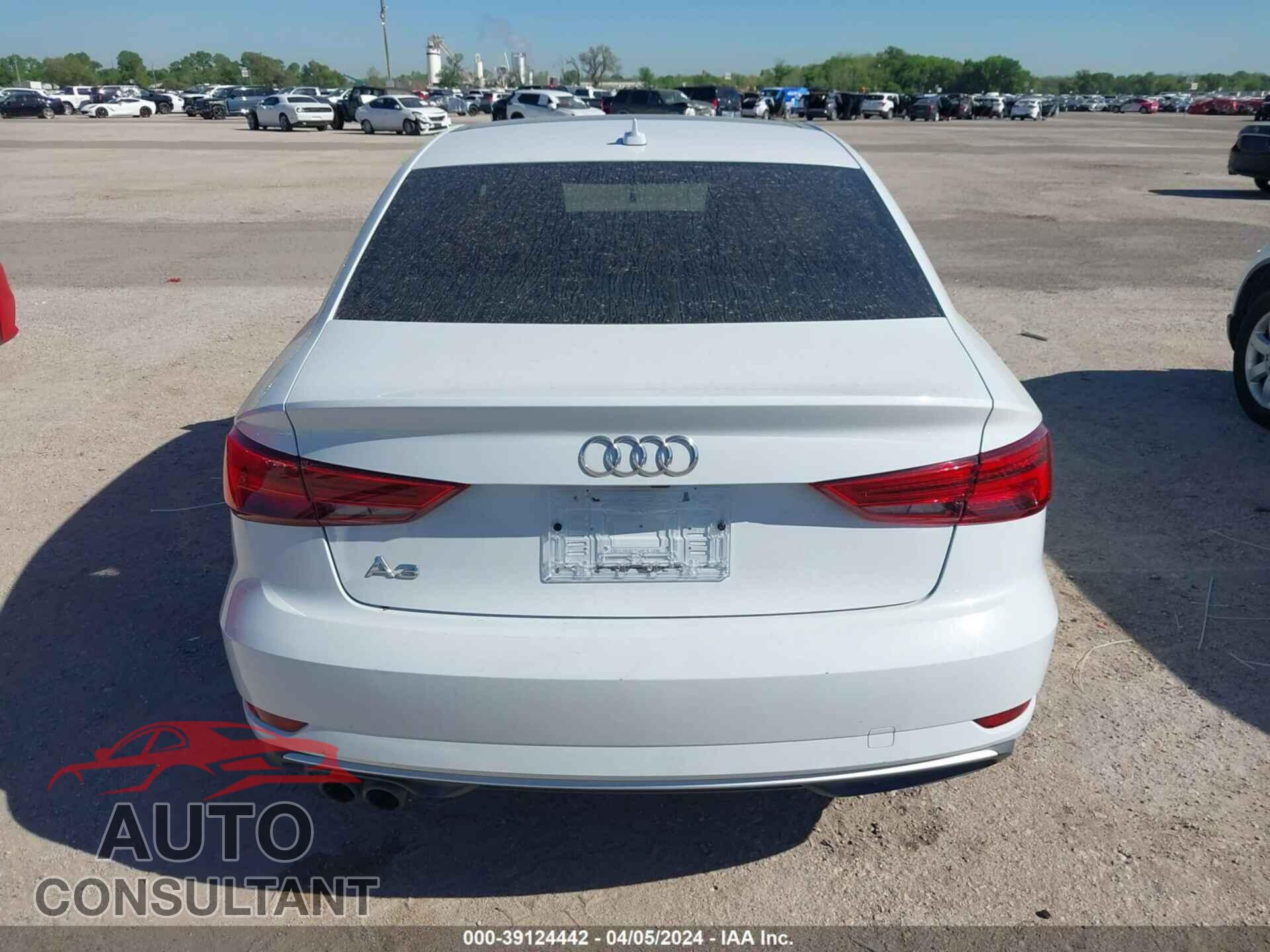 AUDI A3 2017 - WAUAUGFF5H1075017