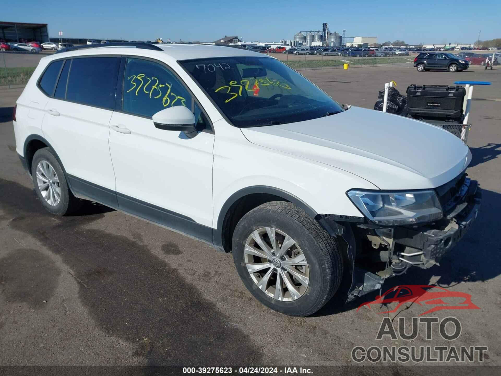 VOLKSWAGEN TIGUAN 2019 - 3VV0B7AX5KM193018