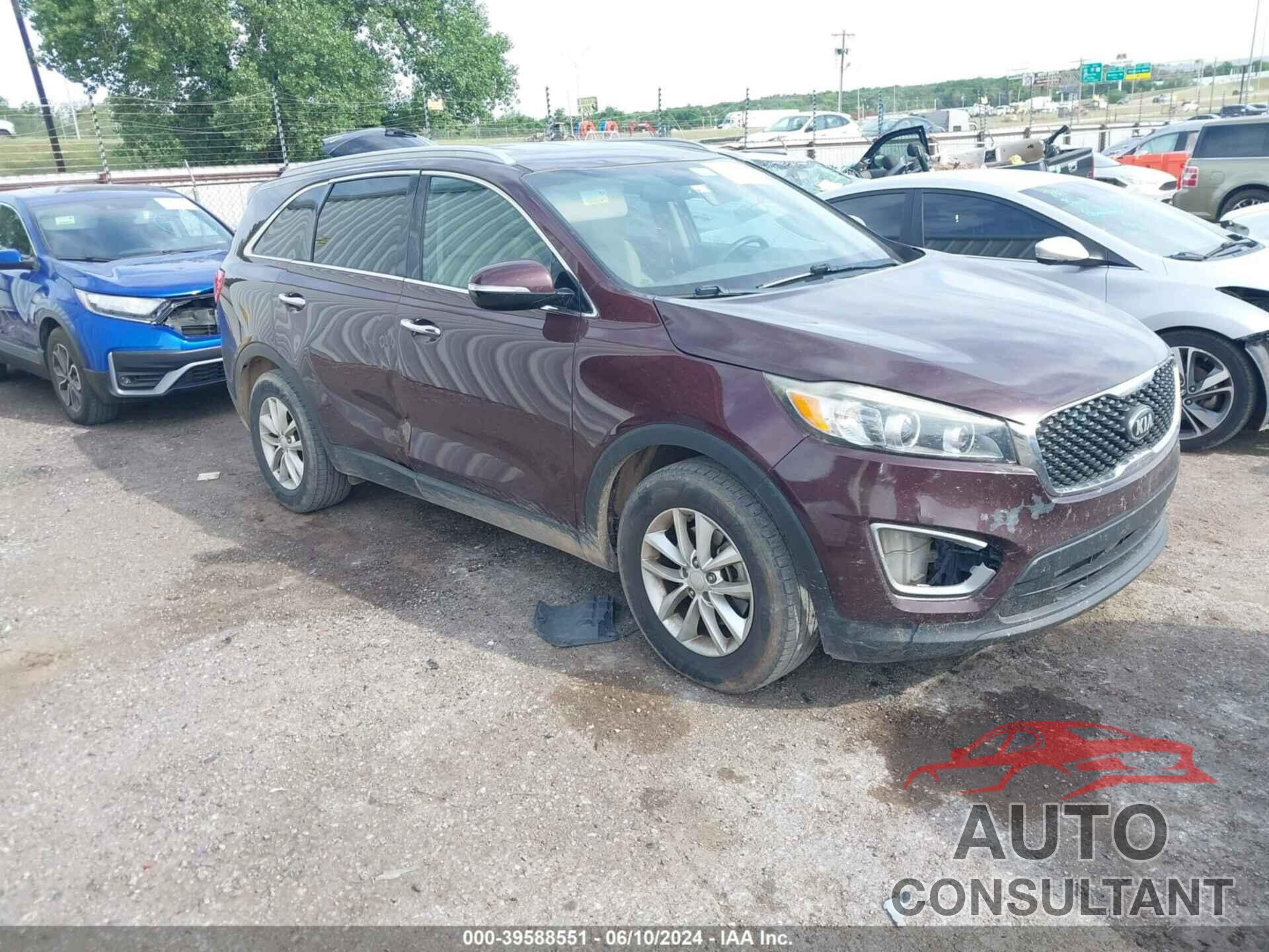 KIA SORENTO 2017 - 5XYPG4A52HG235484